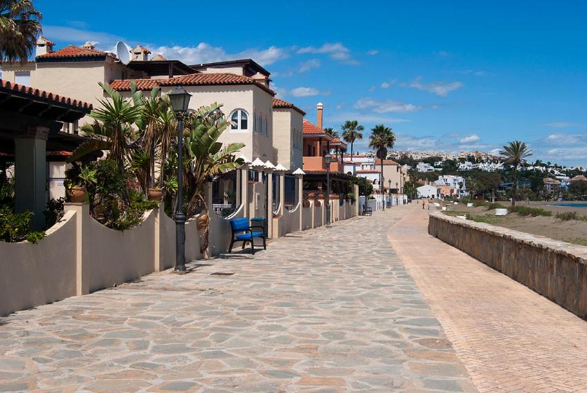 Renovated apartement Casares Costa