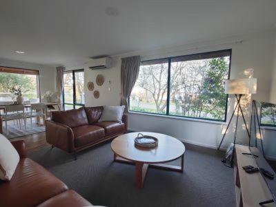 Karri Mia Chalets and Studios