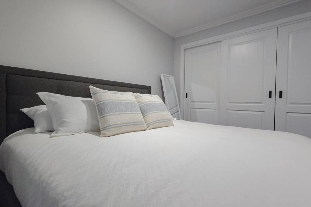 'Lumeah' - Apartment 1 Central Wagga