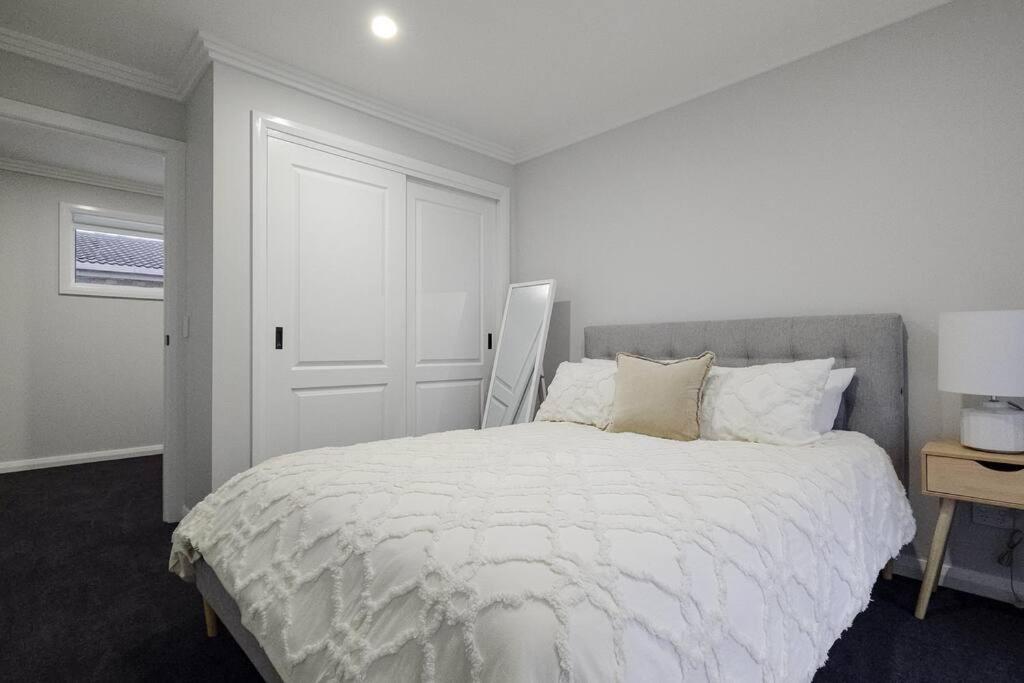 'Lumeah' - Apartment 1 Central Wagga