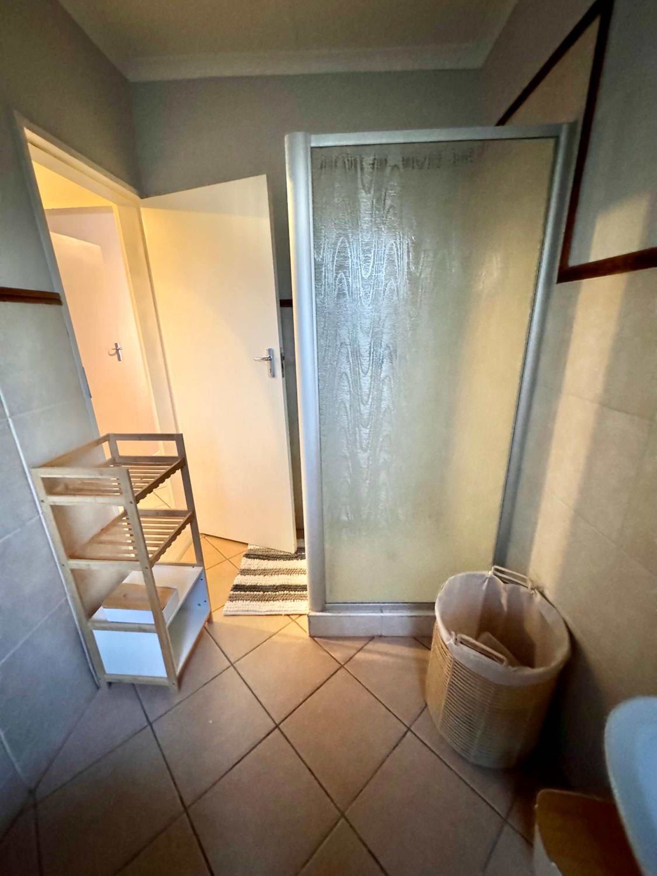 Centurion La Creme Apartments
