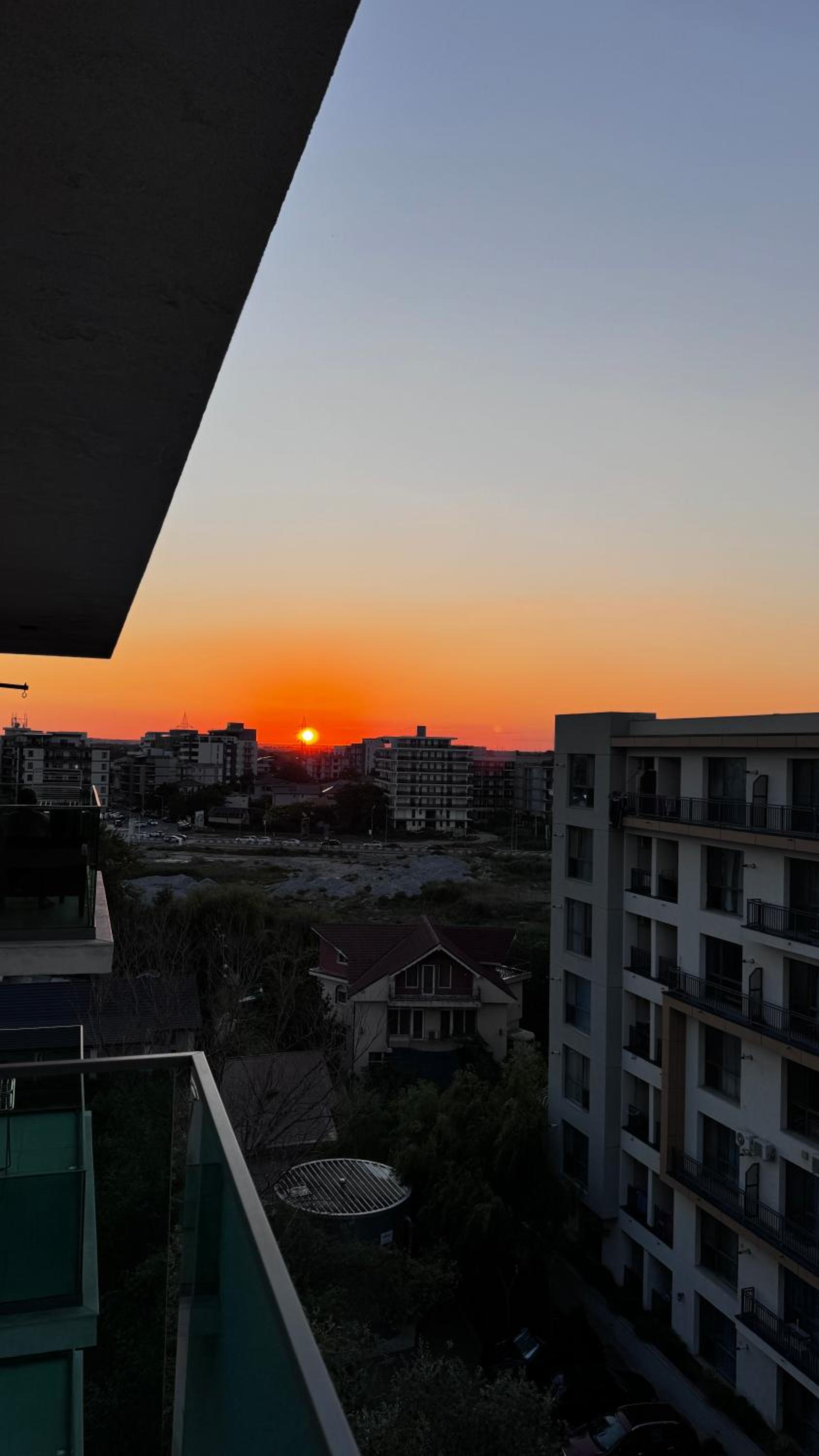 Sunset apartment