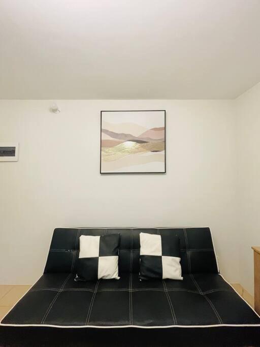 OS 1 Modern 2BR Comfort