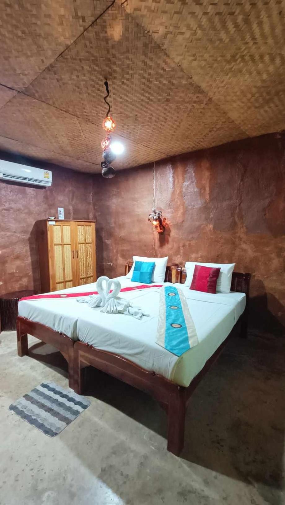 Baandin Rimnum Resort view 2
