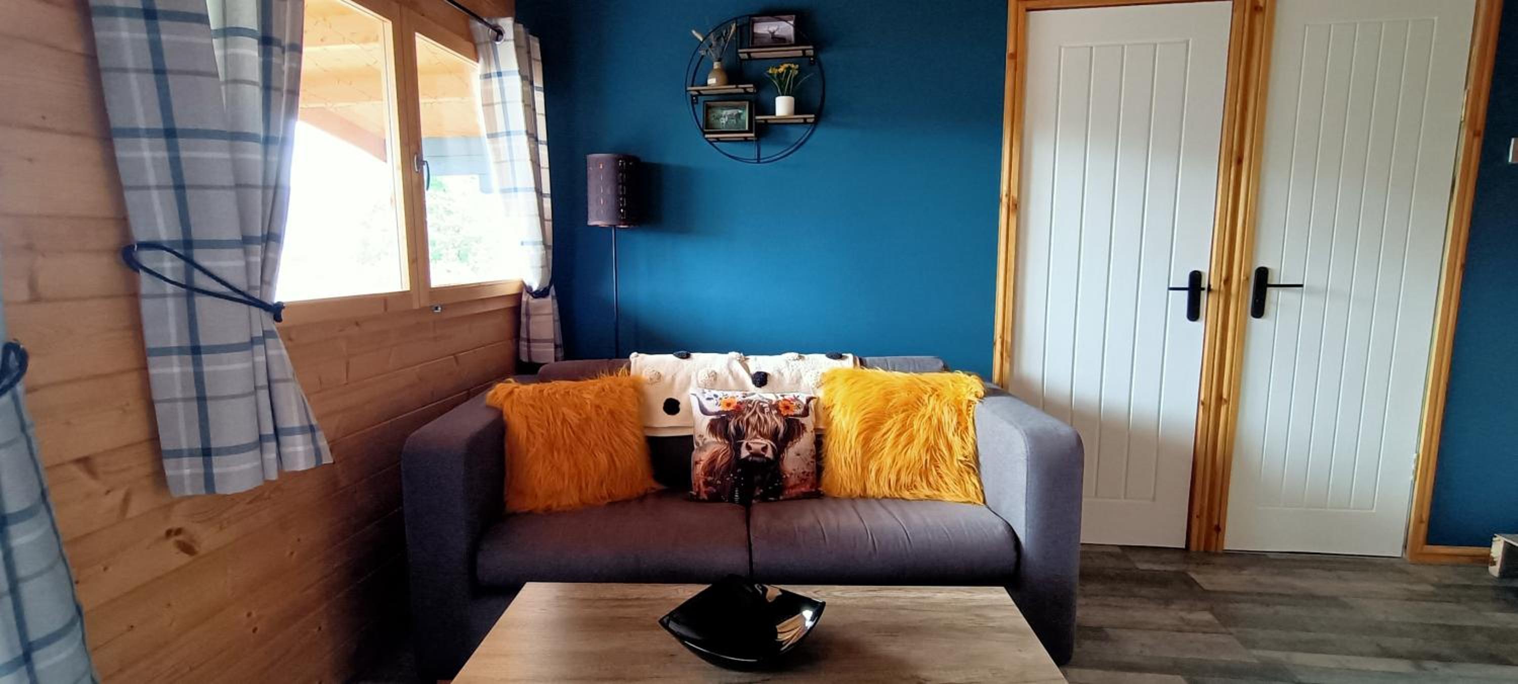Fairvine Cabin Fort Augustus Mtn View Pet Friendly view 2