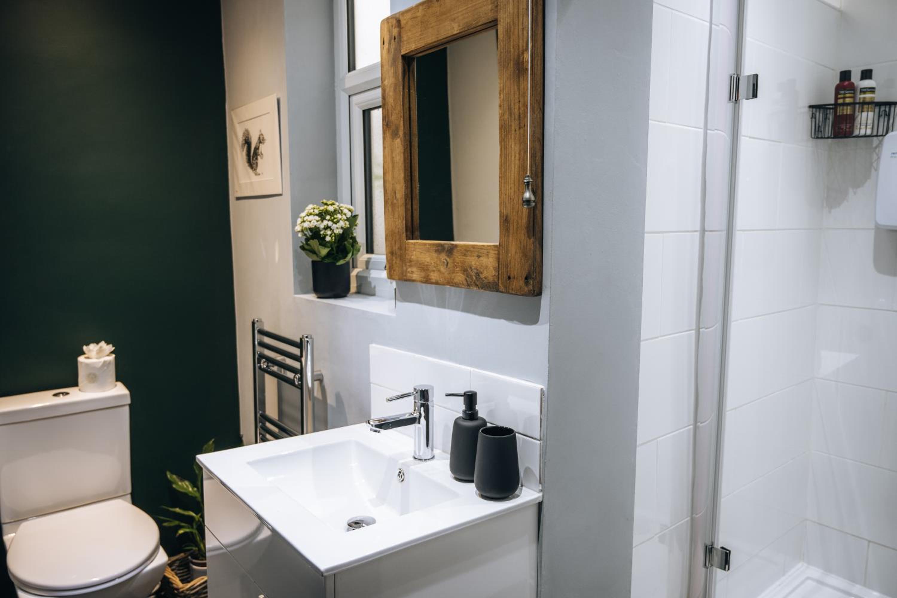 The Bolt Hole - Stratford Upon Avon - Central - Free Offstreet Parking