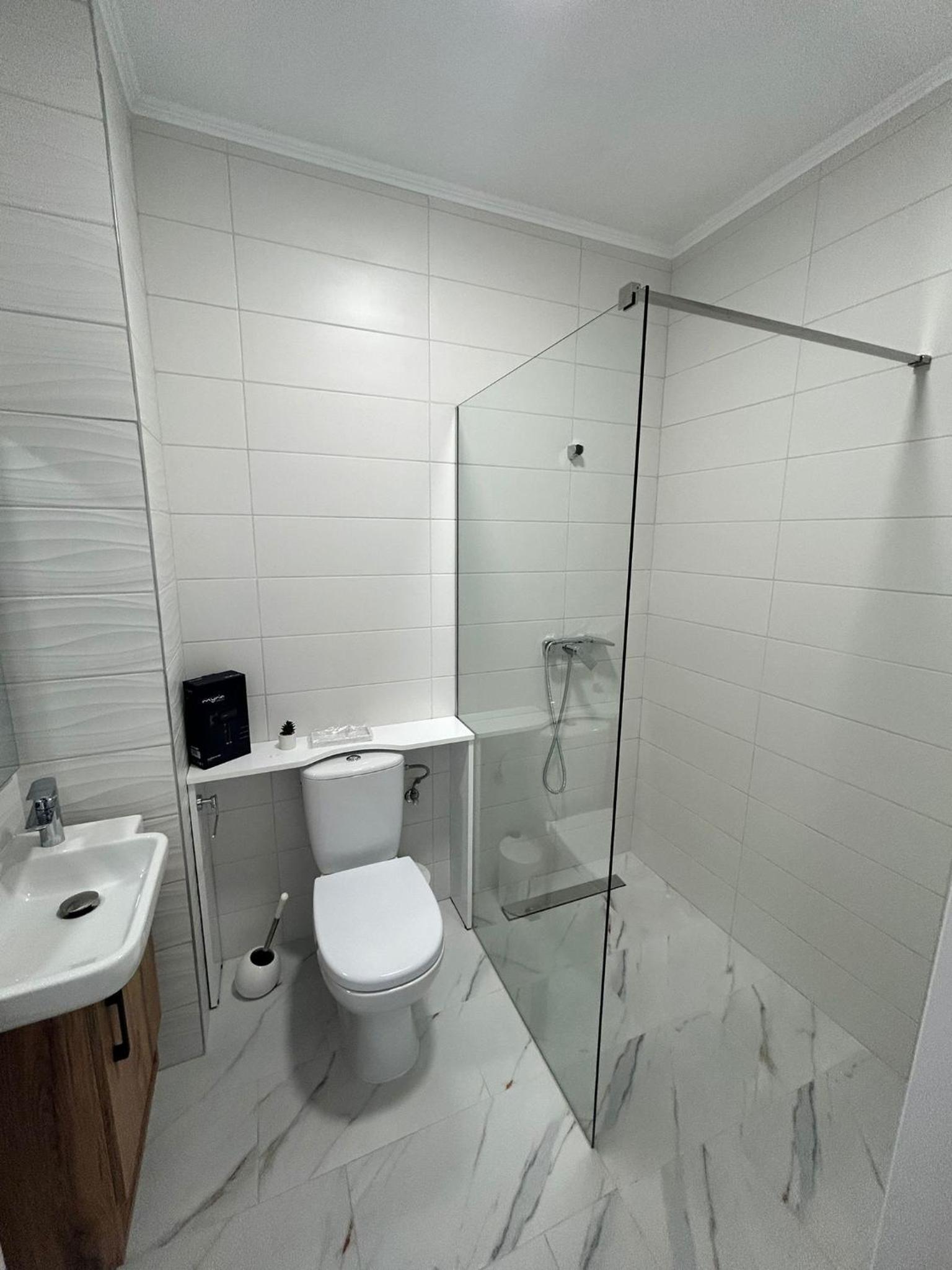 Axon Apartments