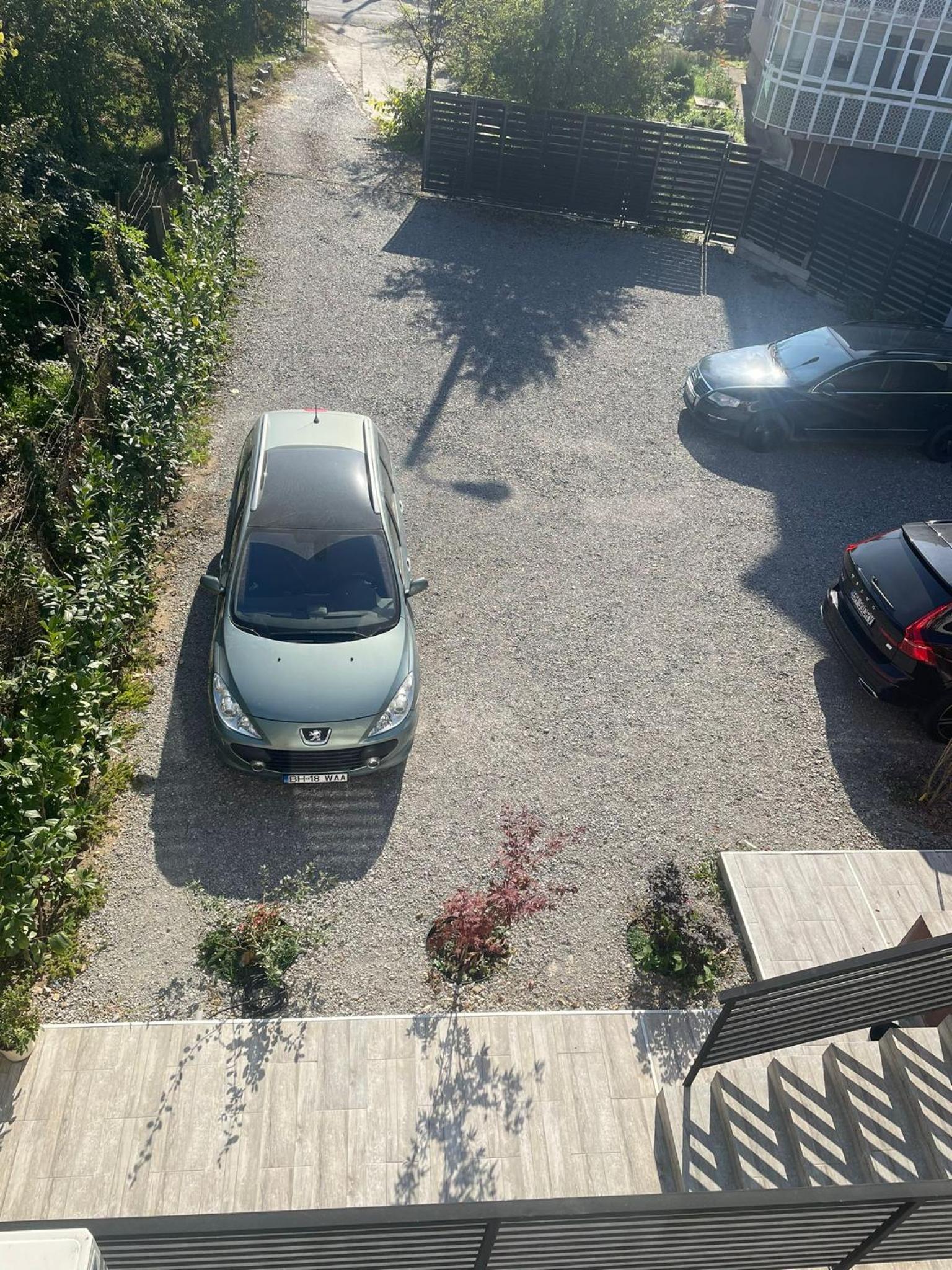 Axon Apartments