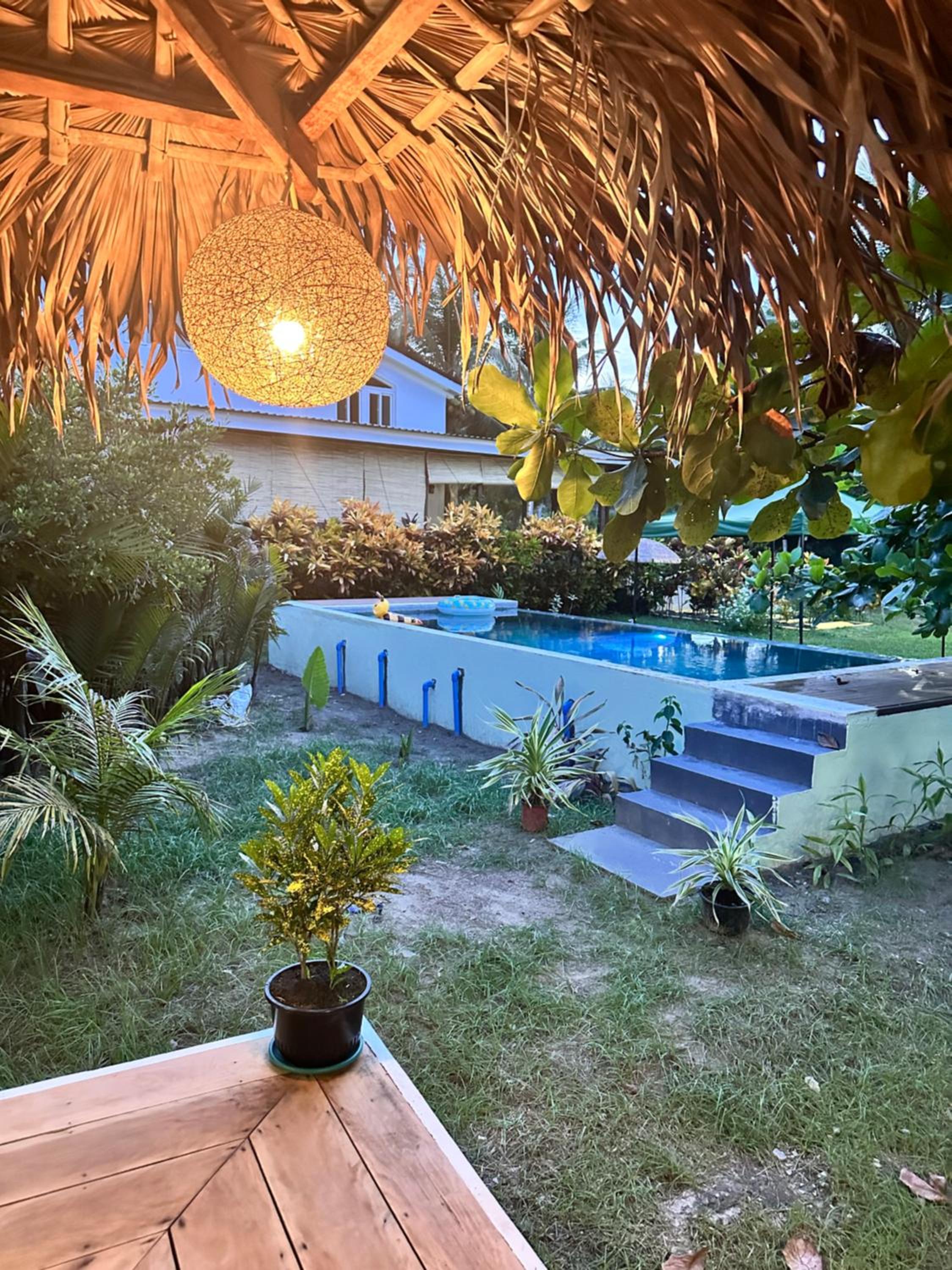 Kendi's Beach Garden view 2