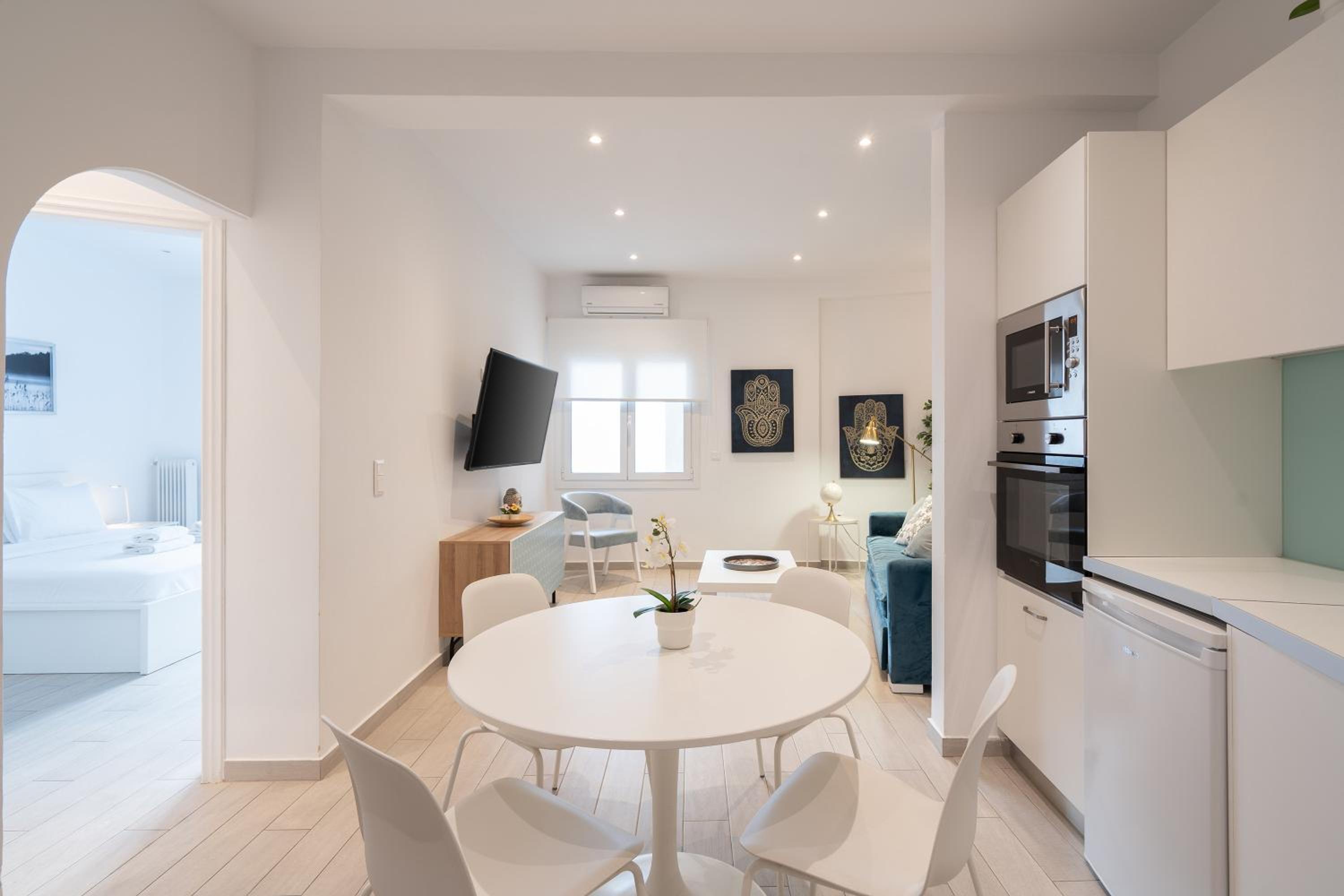 Stunning Cozy Apartment in Athens photo 5