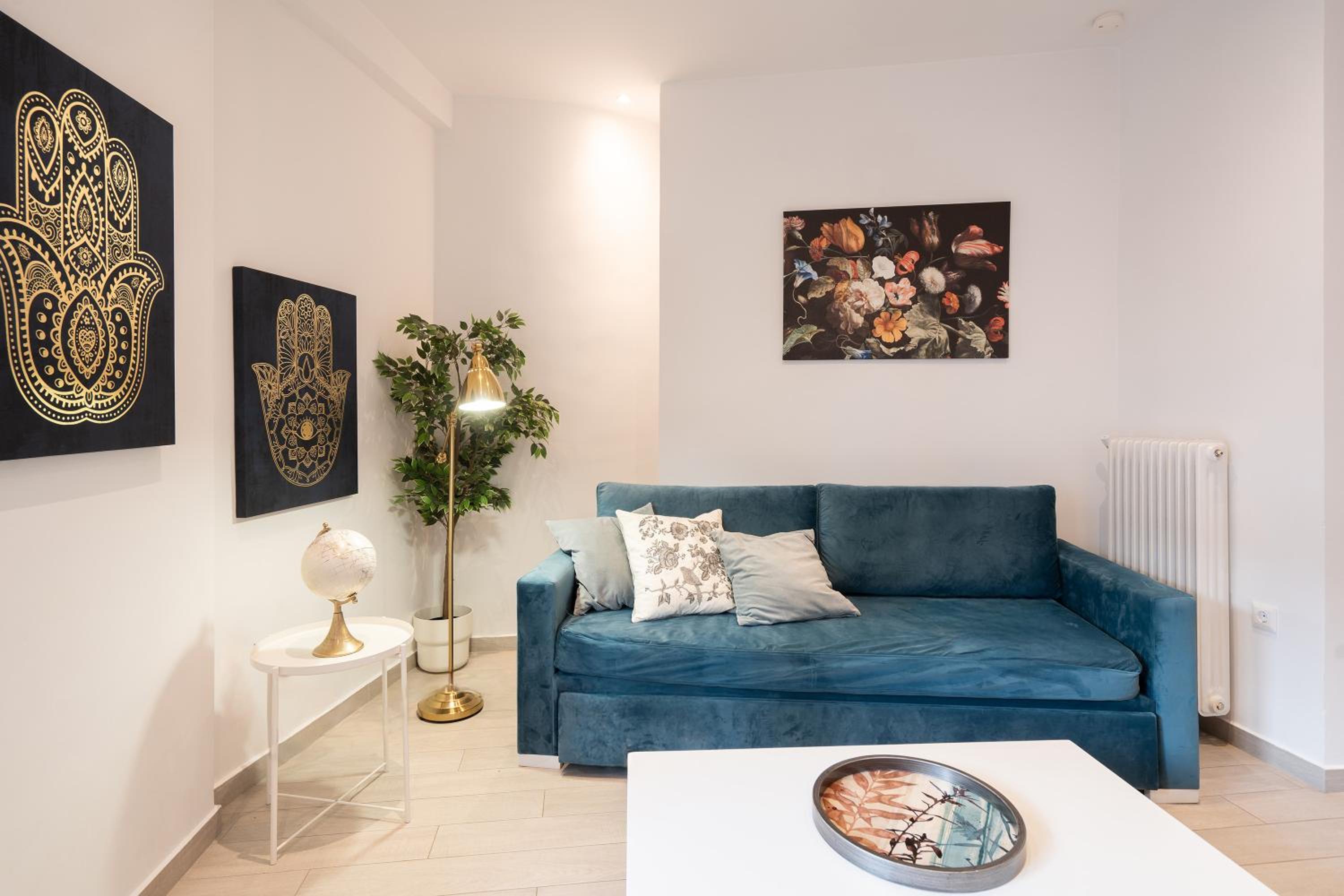 Stunning Cozy Apartment in Athens photo 4