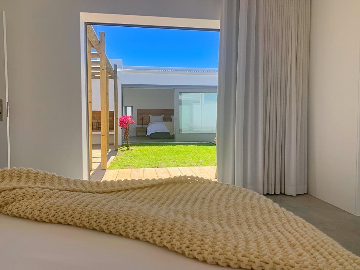 Photo 248
