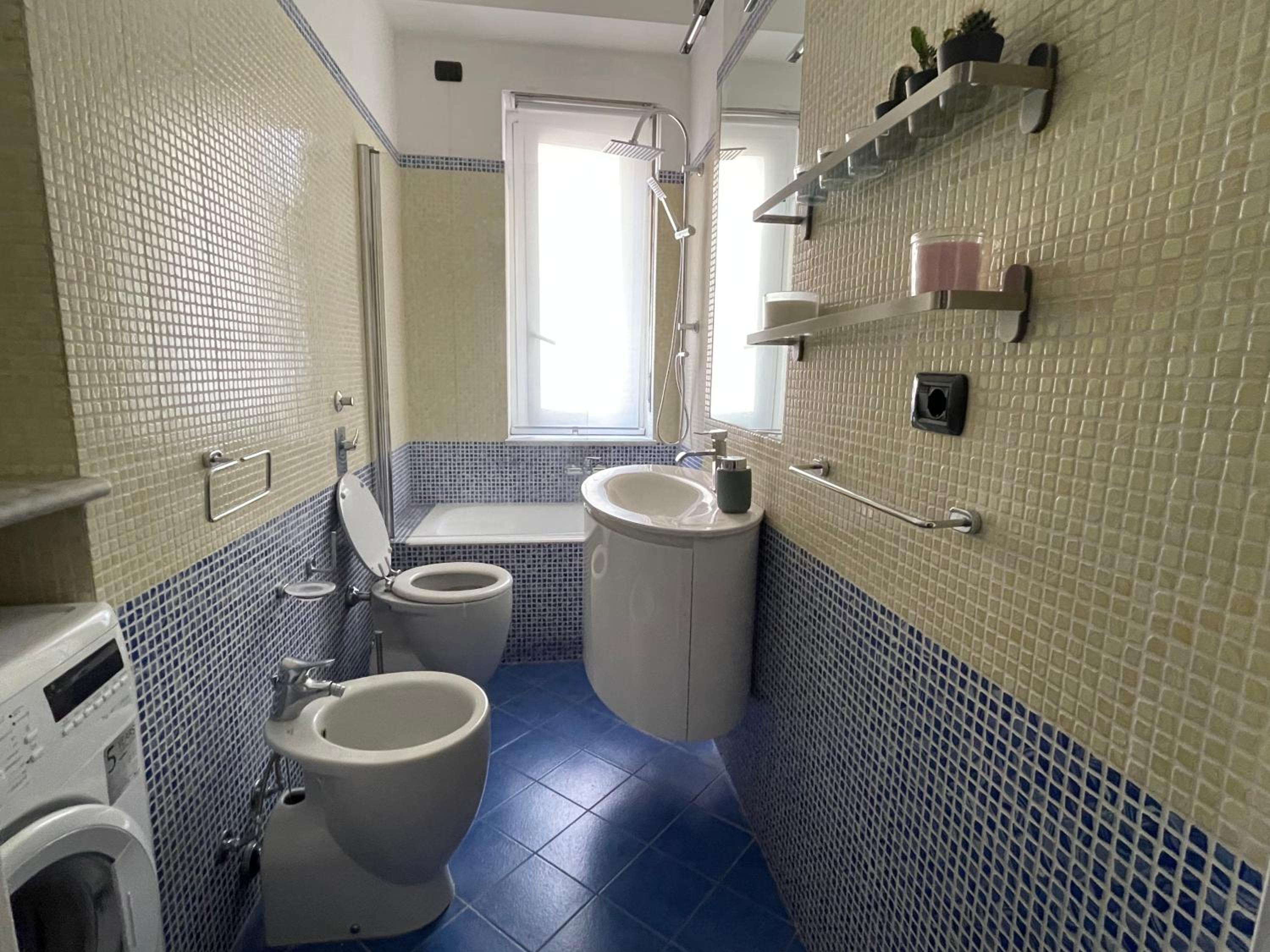 Solari Apartment, Milan fashion street