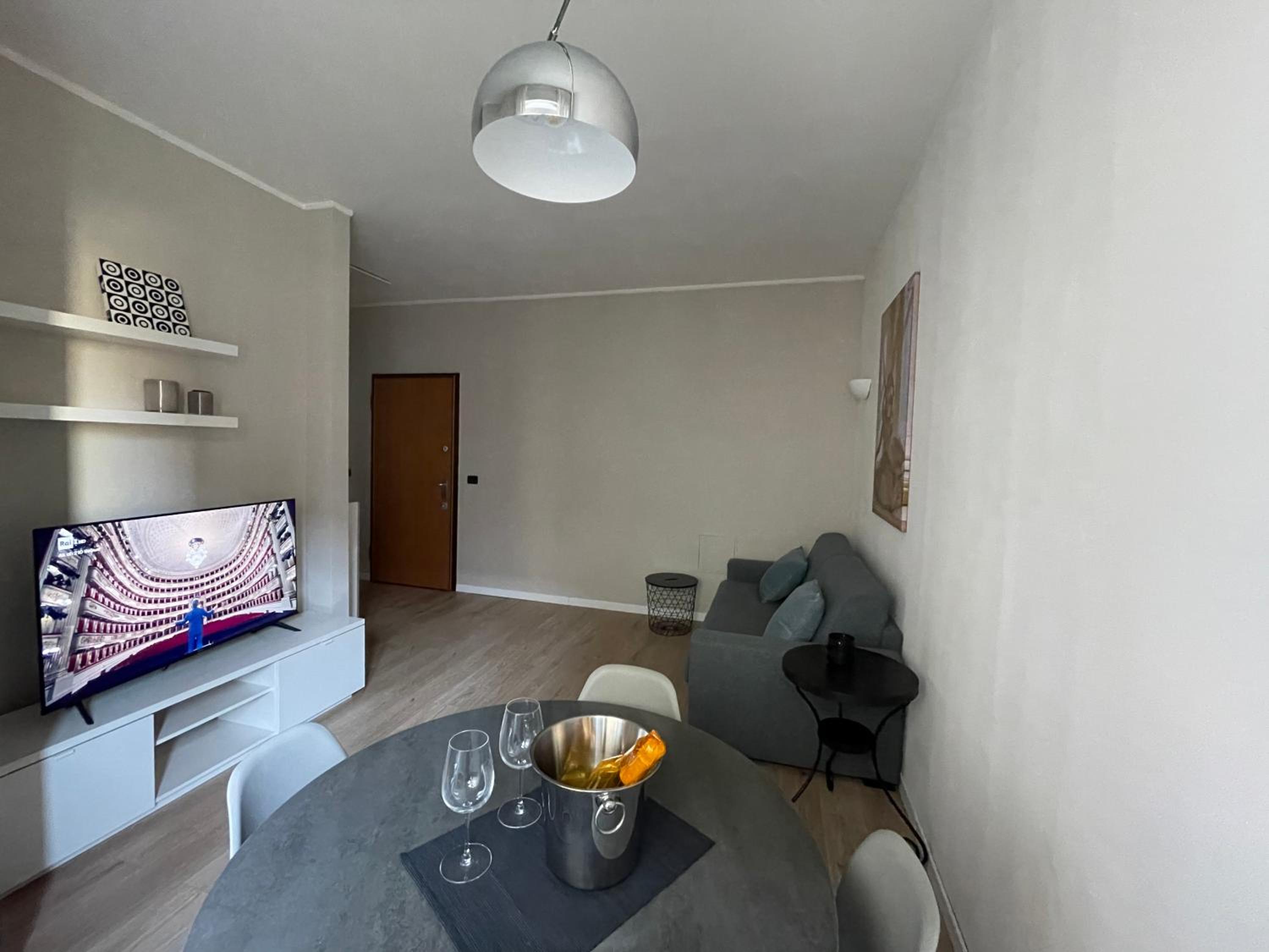 Solari Apartment, Milan fashion street photo 2