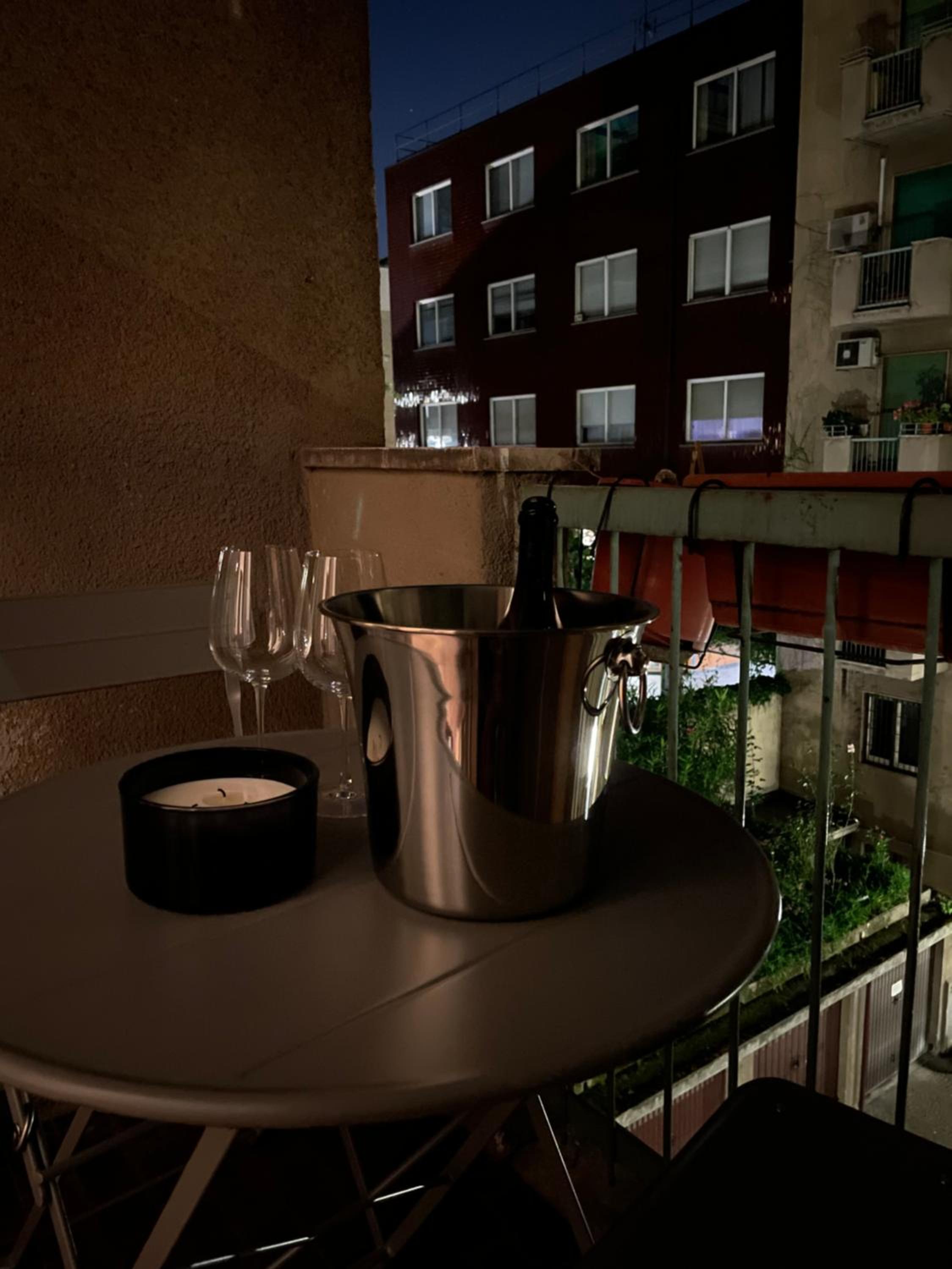 Solari Apartment, Milan fashion street