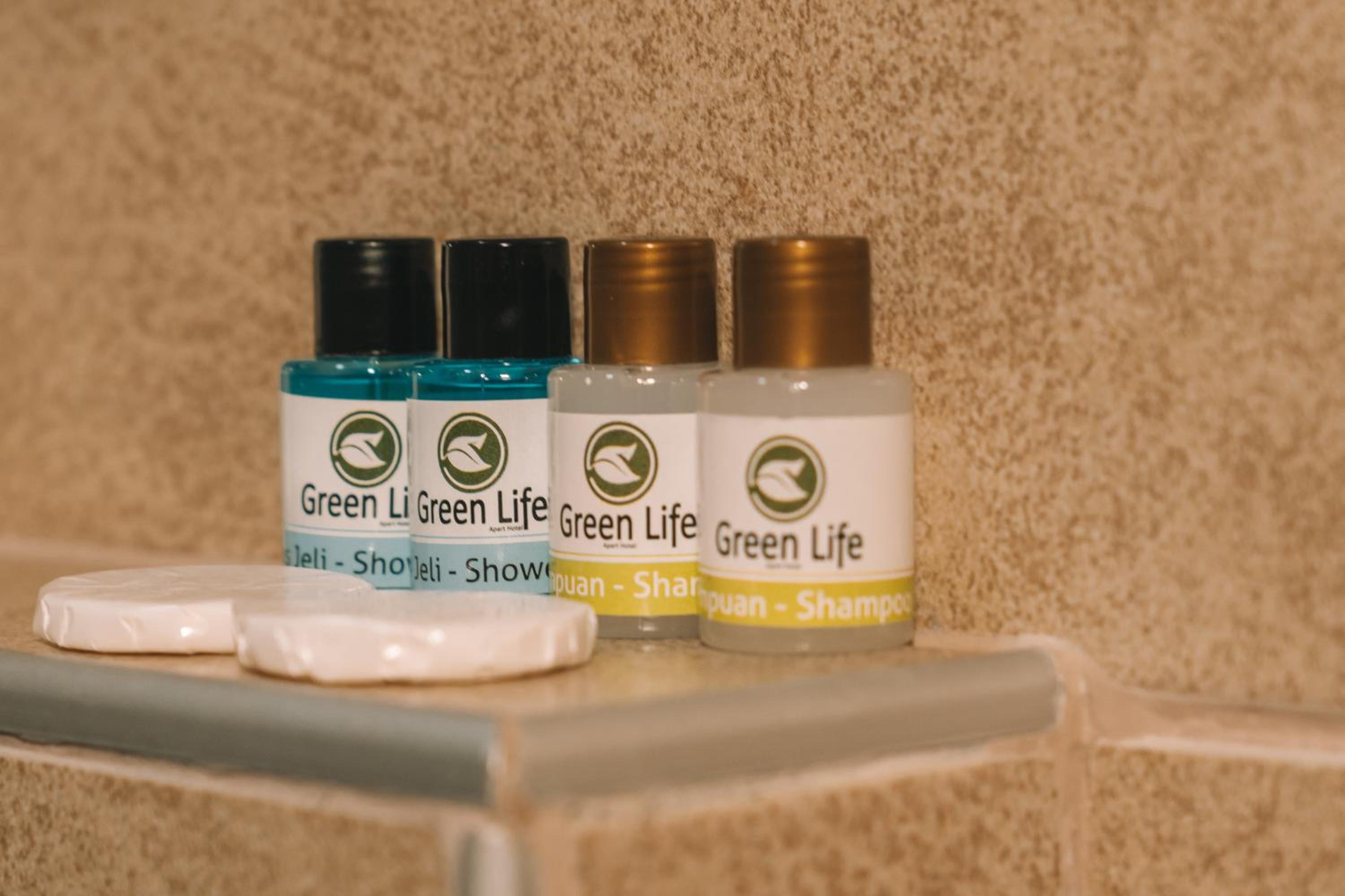 Green Life Apart Hotel