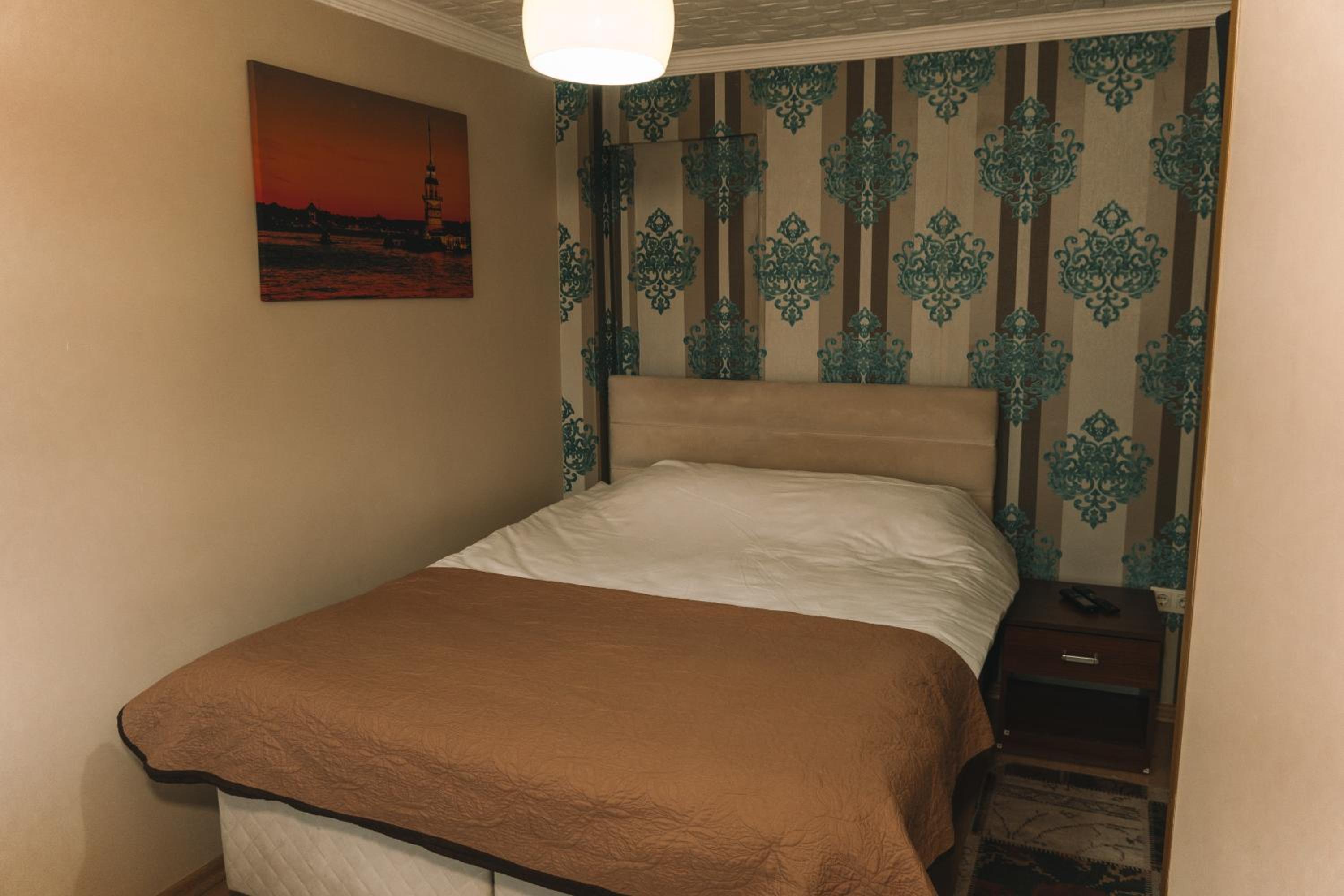 Green Life Apart Hotel