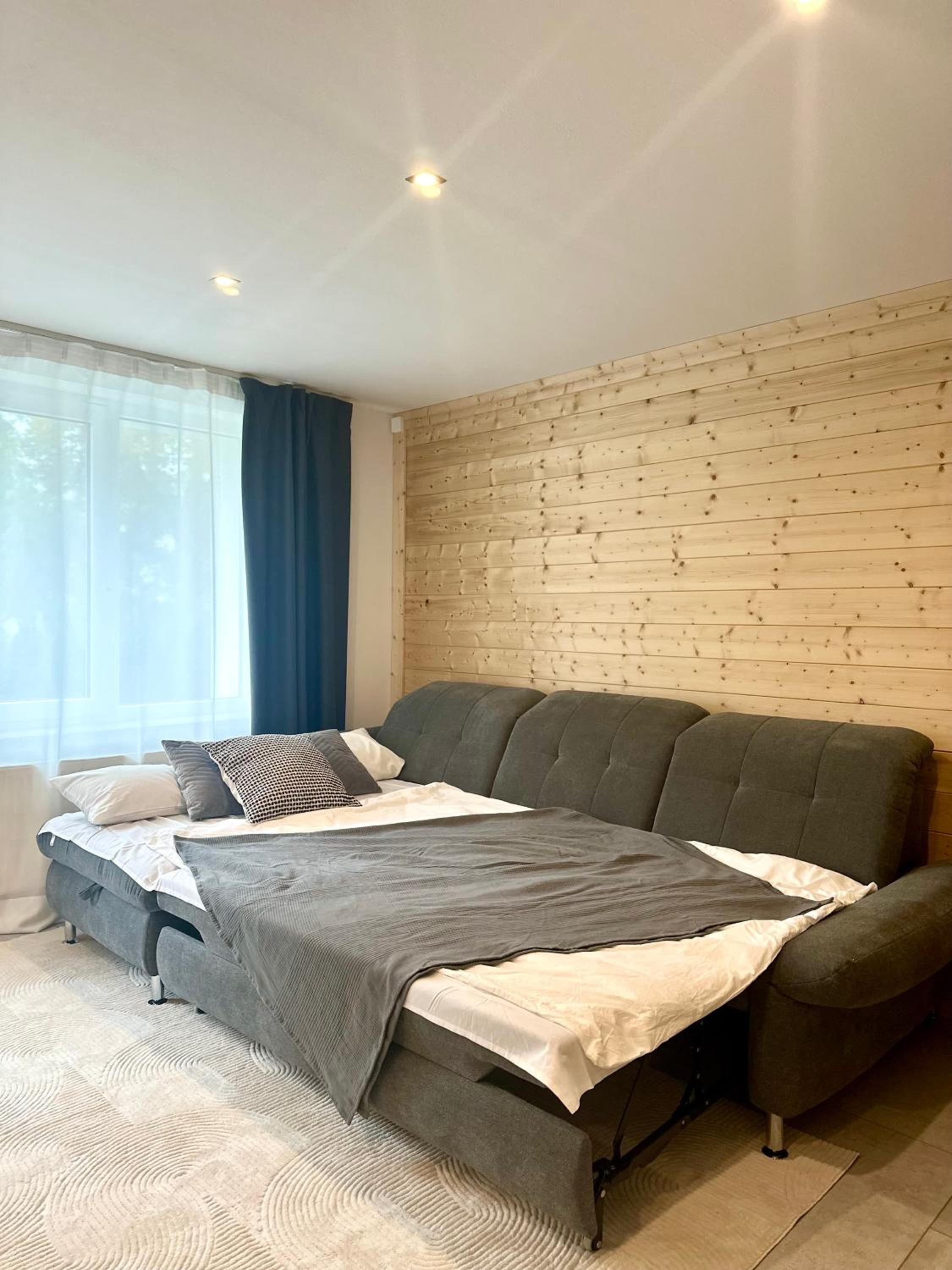 103 m2 geräumiges familienfreundliche Ferienwohnung mit Infrarotsauna in Erfurt