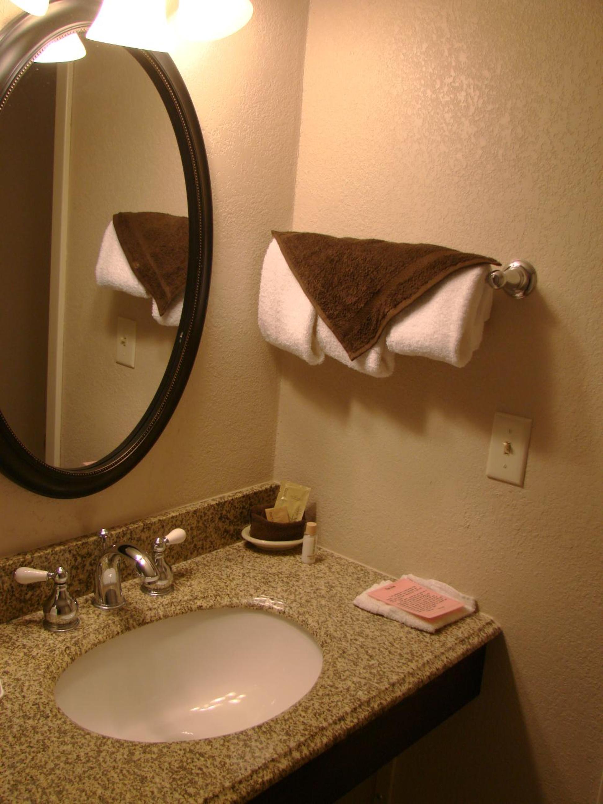 Kansas Country Inn - Property Image 24