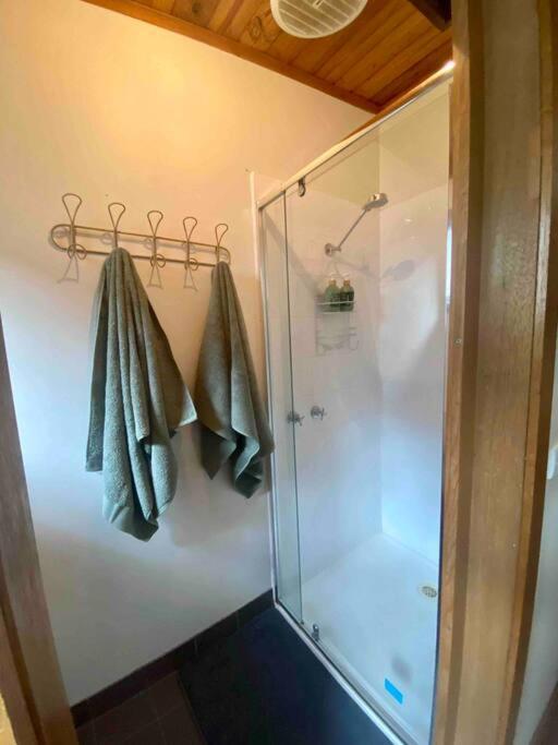 Cedar Palms Pet friendly close to red rocks beach