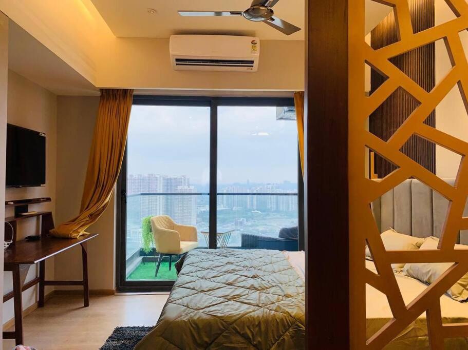 Opulent Suite 16 at Galaxy Blue Sapphire view 5