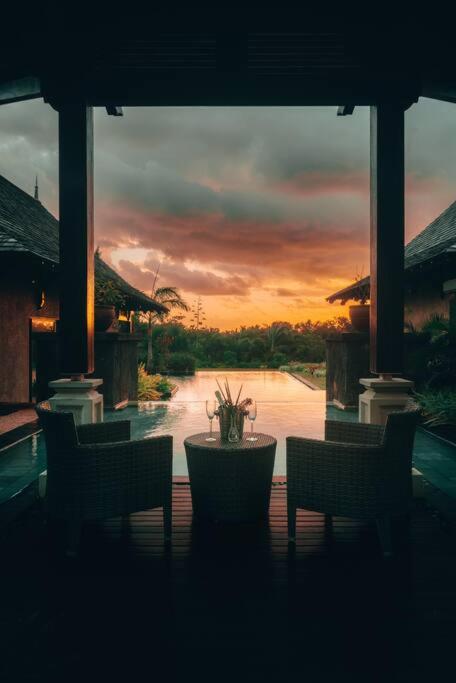 Villa Belle Rive view 3