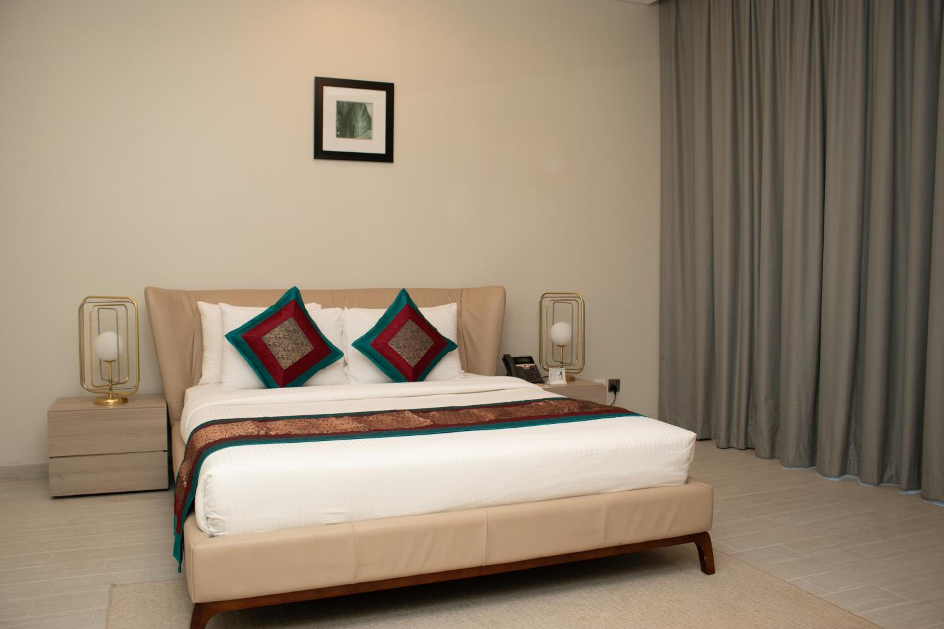 Dragon Beach Hotel