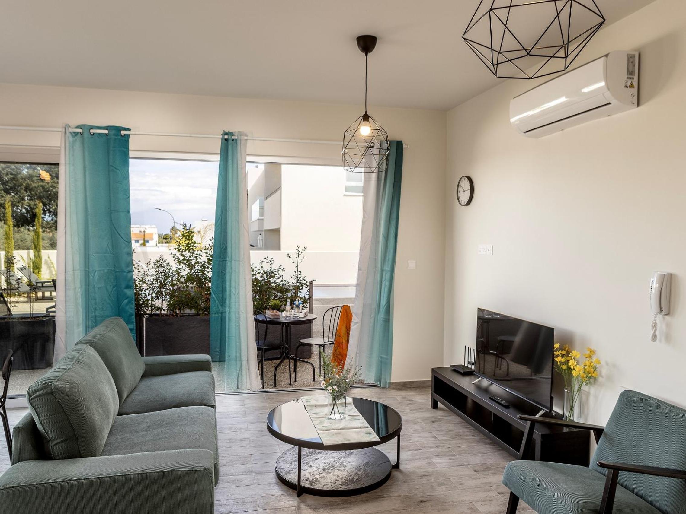Mythical Blue Apartment 004