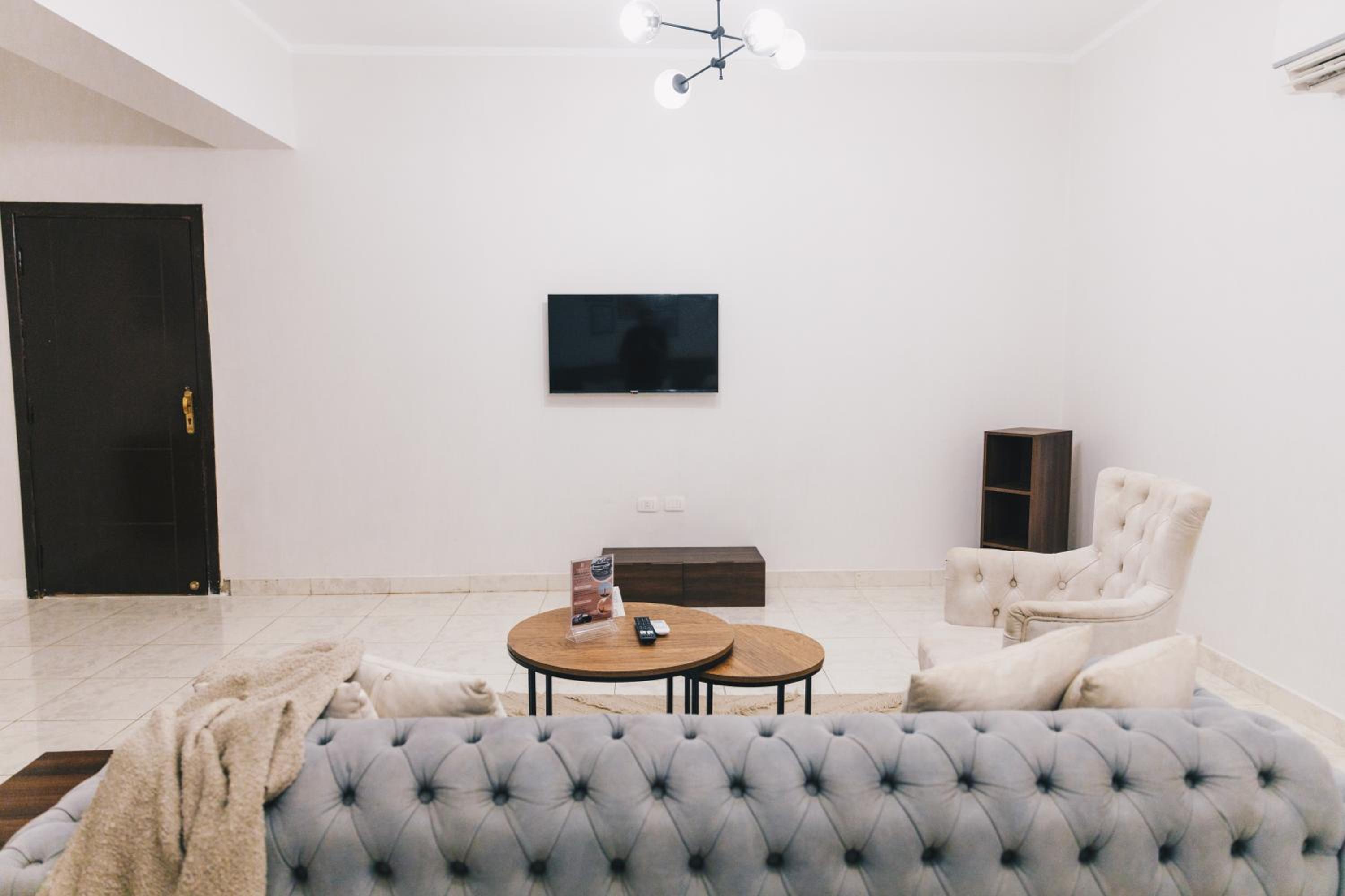 The Seven Six near Waterway 5A Mall by Elegant Hospitality