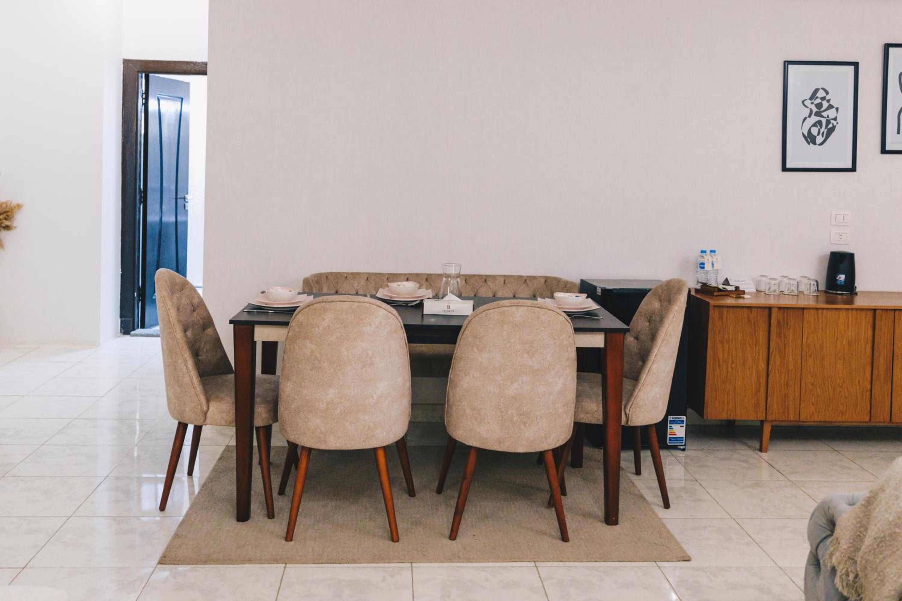 The Seven Six near Waterway 5A Mall by Elegant Hospitality