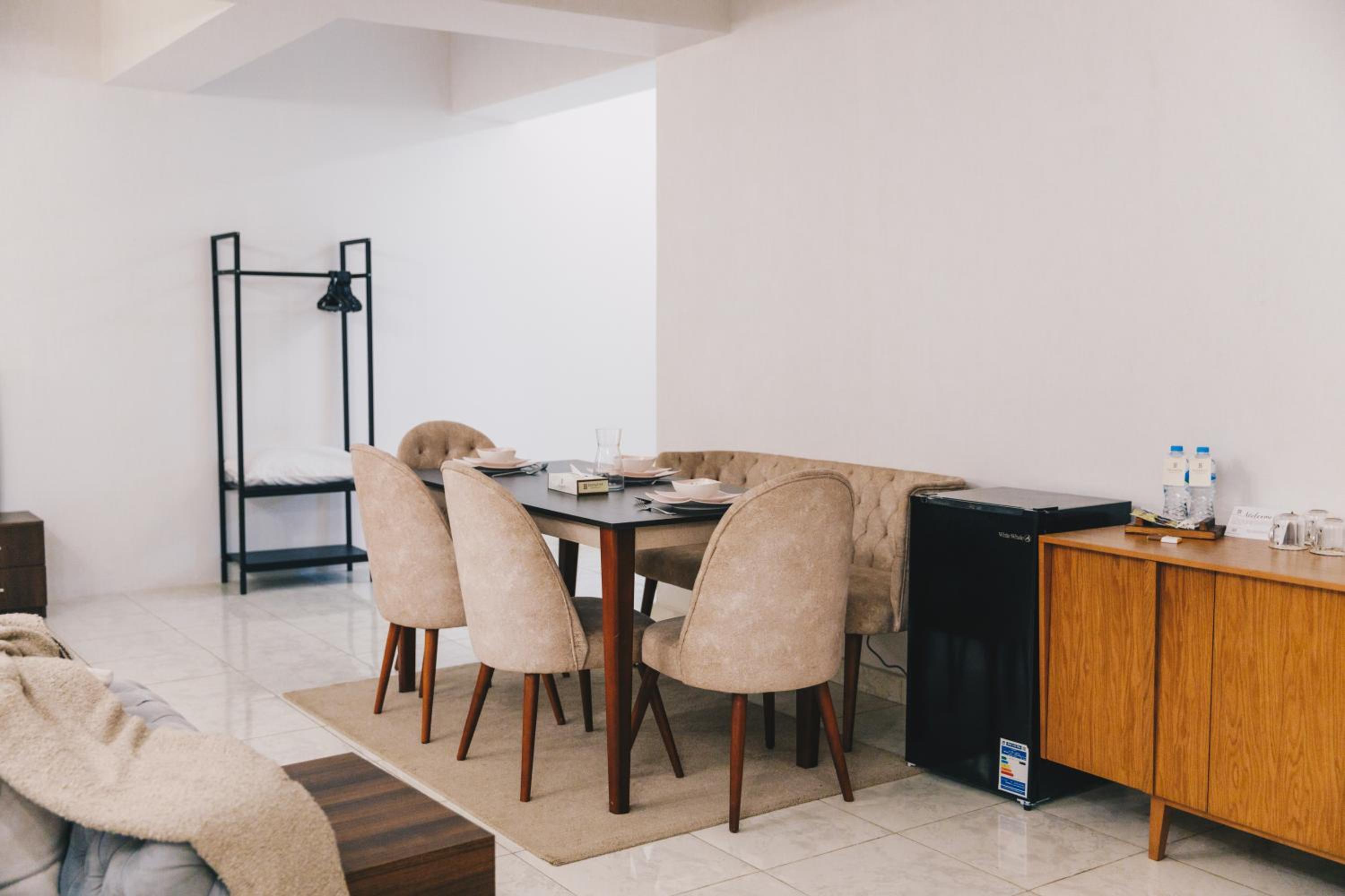 The Seven Six near Waterway 5A Mall by Elegant Hospitality