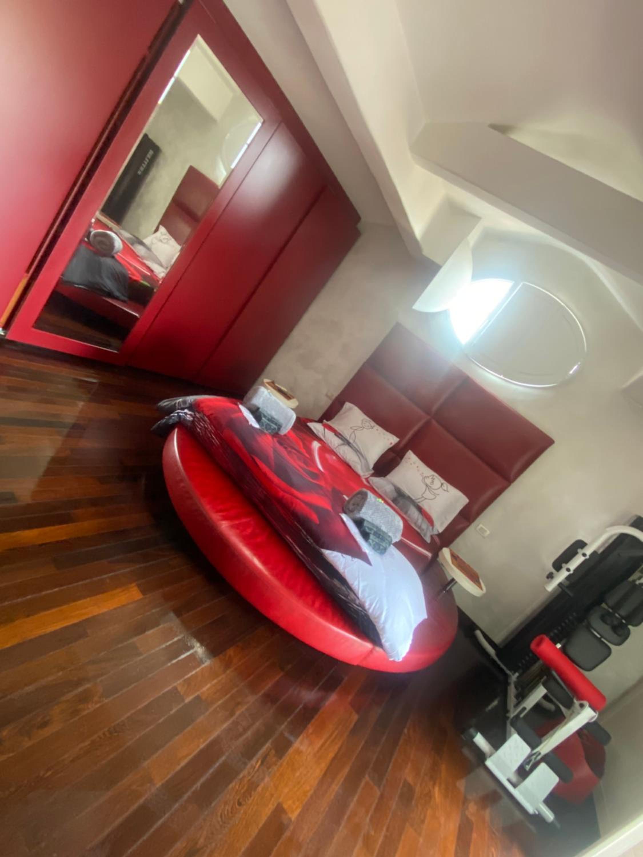 Ave Roma Suite