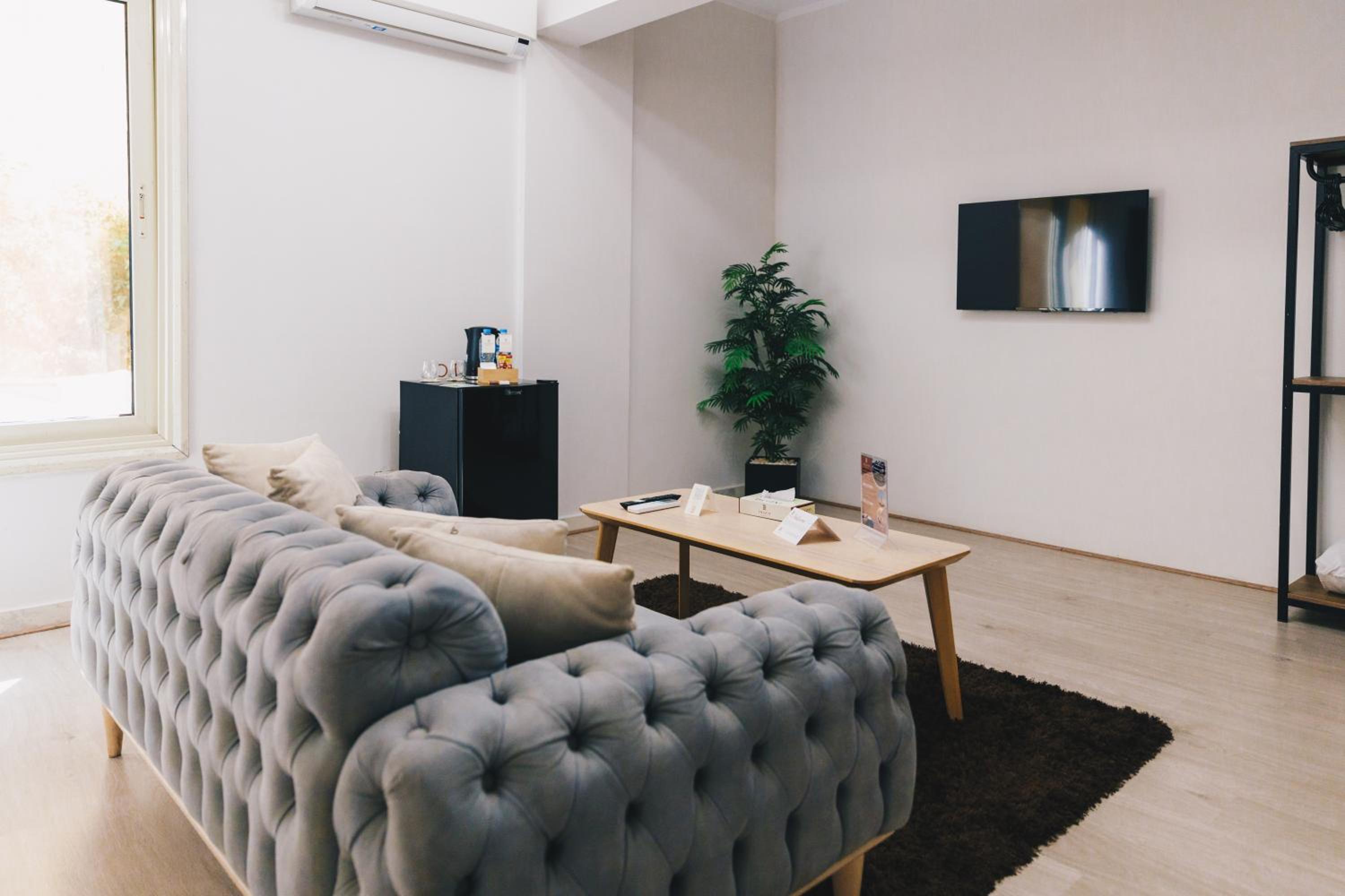 The Seven Six near Waterway 5A Mall by Elegant Hospitality