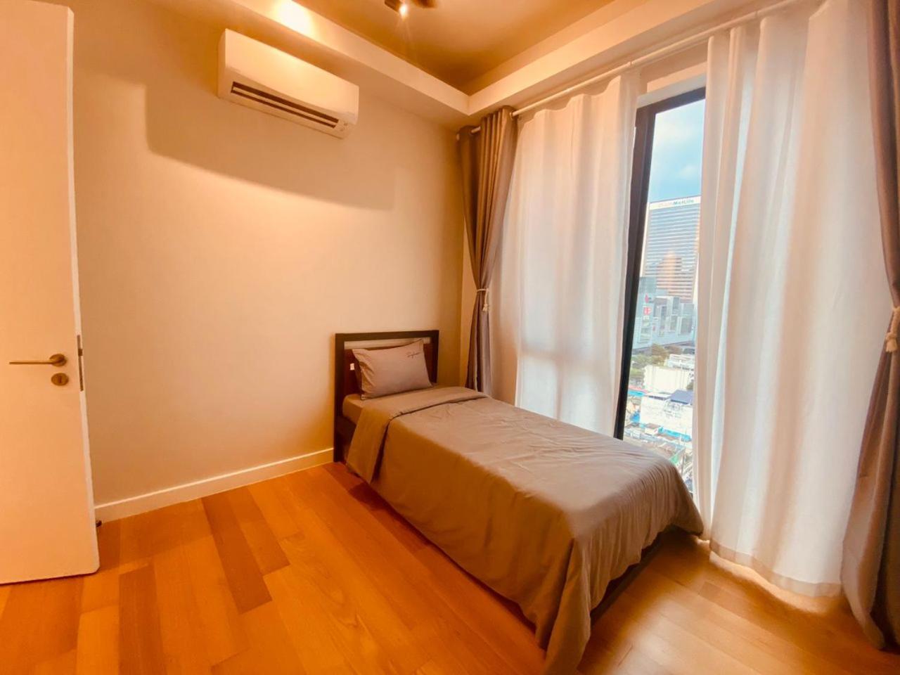 Iris sentral suites kuala lumpur