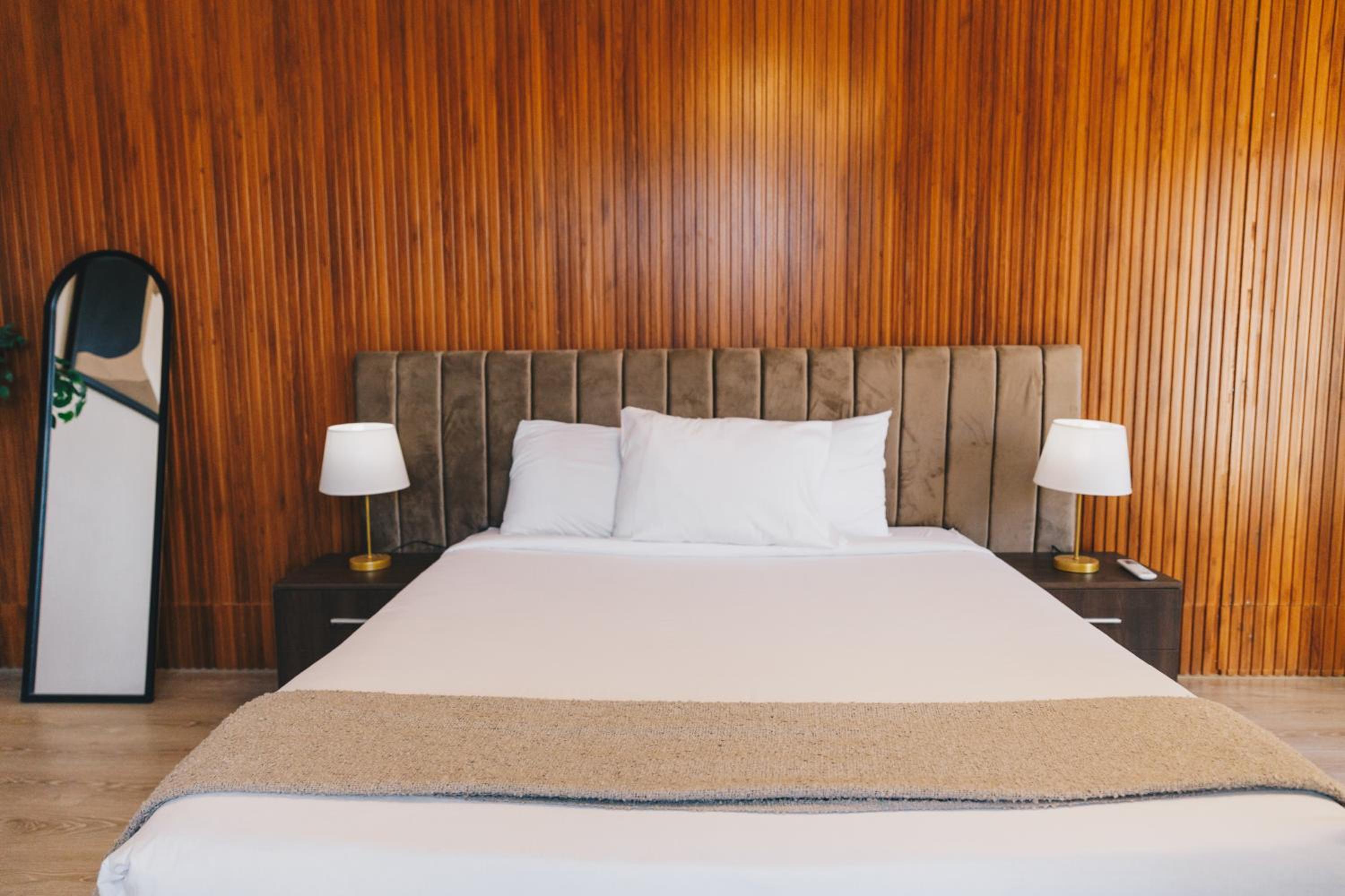 The Seven Six near Waterway 5A Mall by Elegant Hospitality