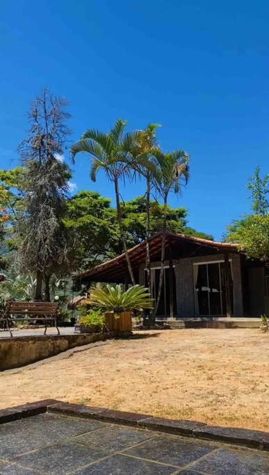 Chalé e Cachoeira Sítio Igrejinha Serra da Bocaina