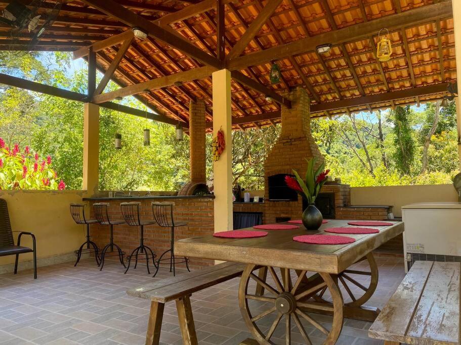 Chalé e Cachoeira Sítio Igrejinha Serra da Bocaina