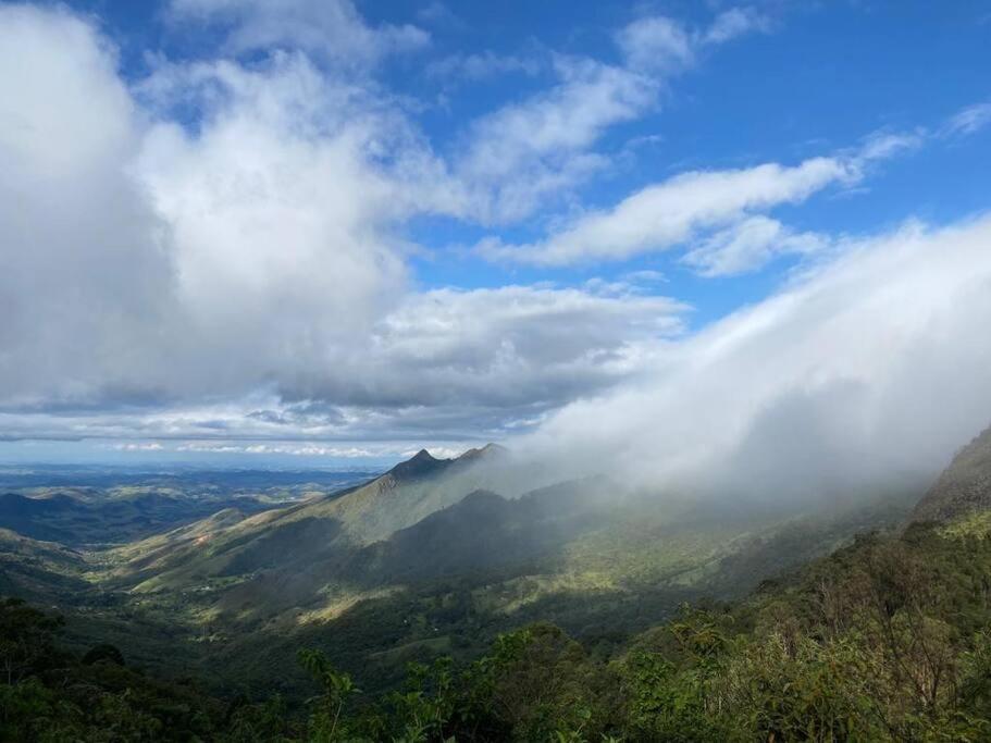 Chalé e Cachoeira Sítio Igrejinha Serra da Bocaina