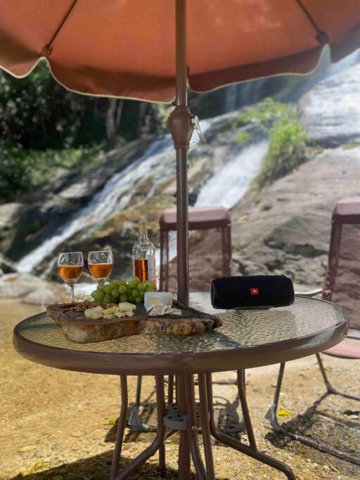 Chalé e Cachoeira Sítio Igrejinha Serra da Bocaina