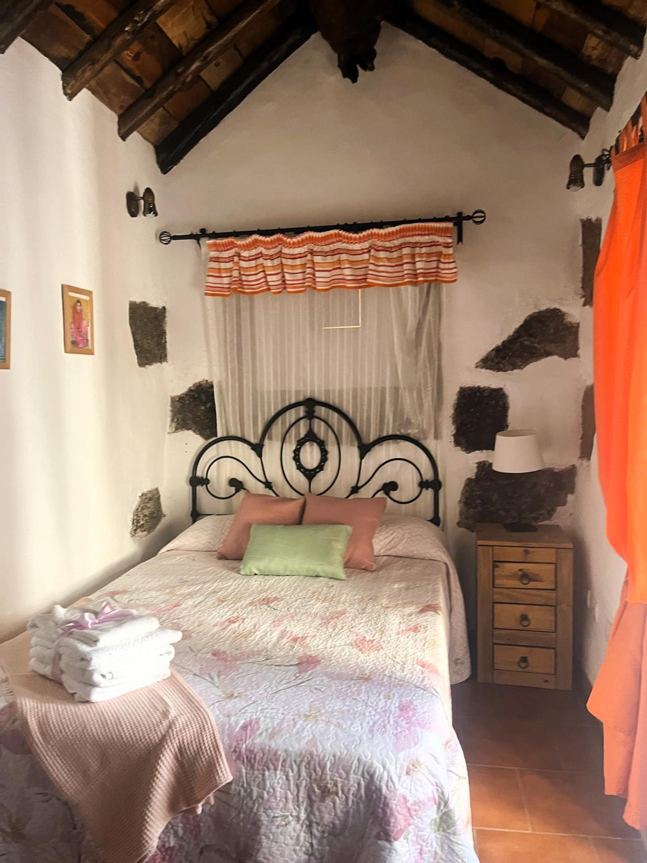 La Pestilla 2 - Stunning rustic house, El Hierro