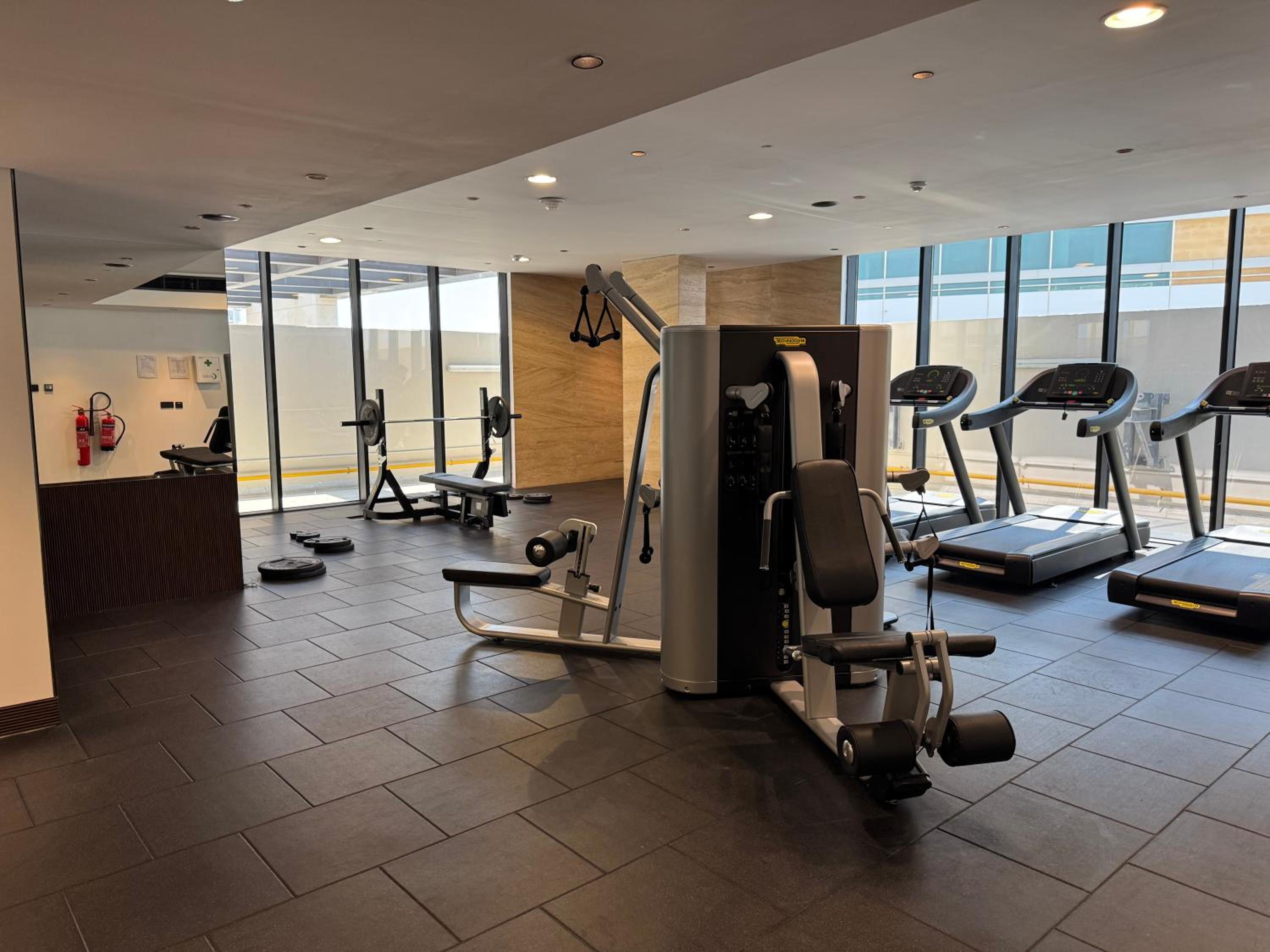 Stylish 1BR with Dubai Skyline & Burj Khalifa View