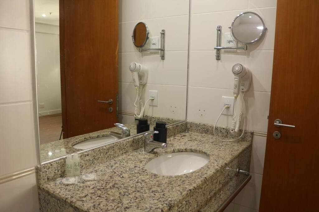 Barra Premium-Flat 1203-4 Praia, Piscina, Academia