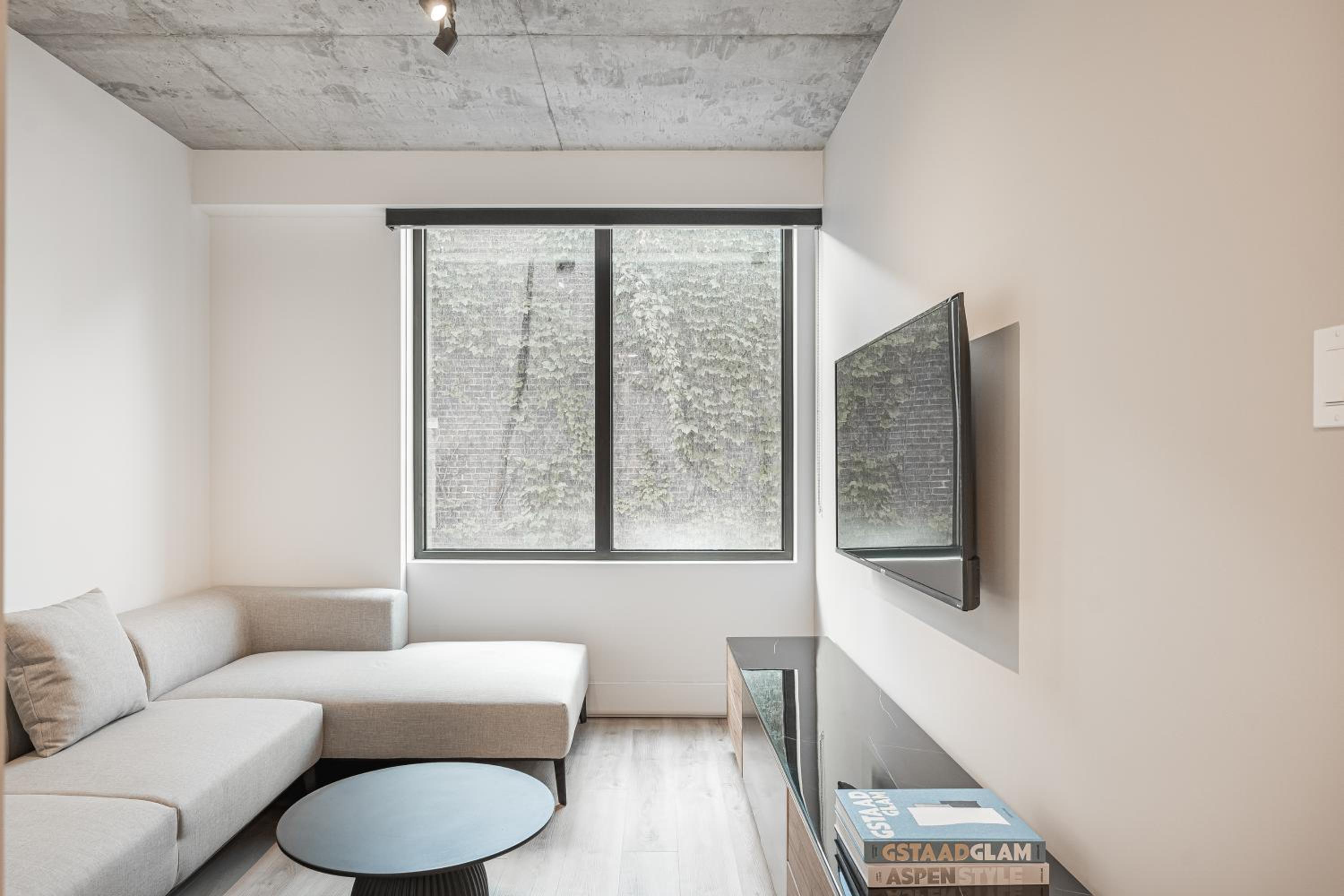 Le Mont Apartments
