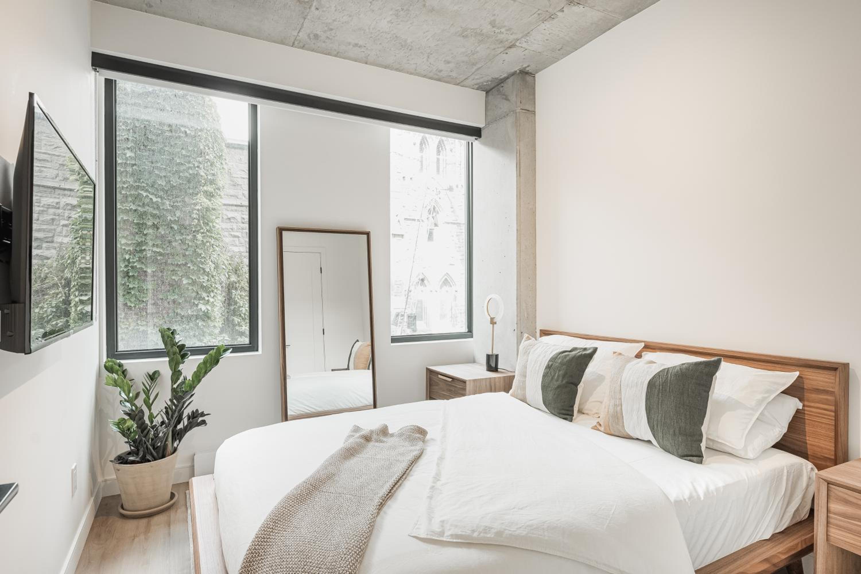 Le Mont Apartments