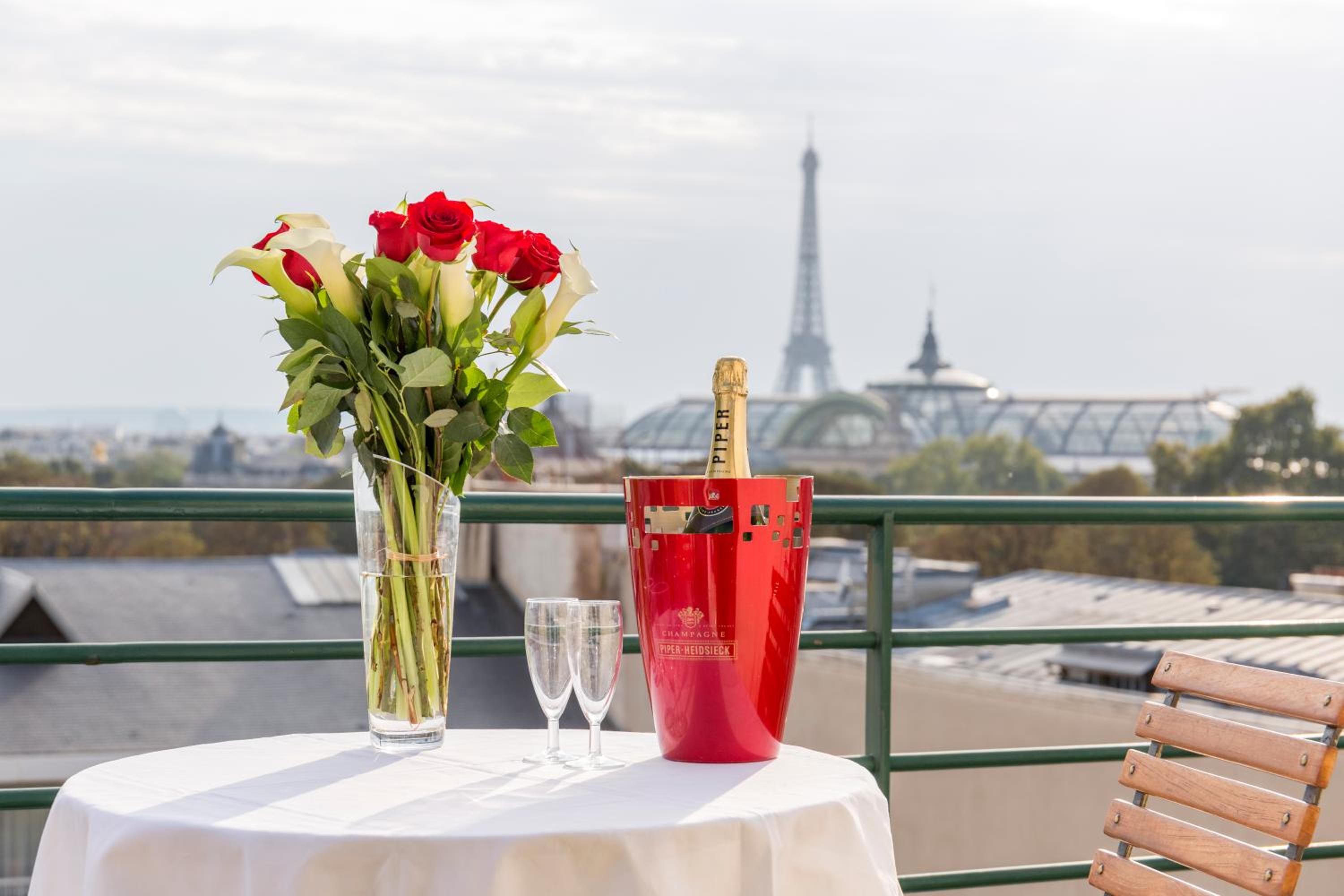 Hôtel De Castiglione 2