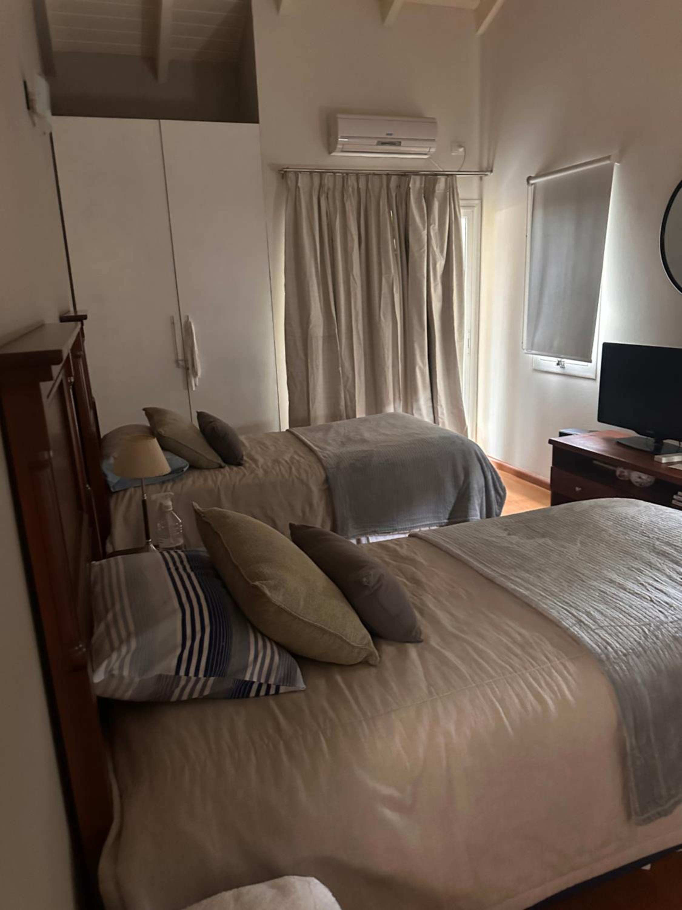 CASA 6 A Malibú 3km del Aeropuerto Podes dejar tu auto