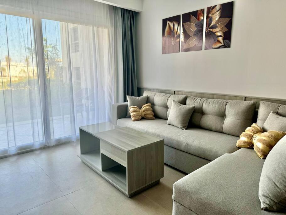 Deluxe 2 bedroom apartment