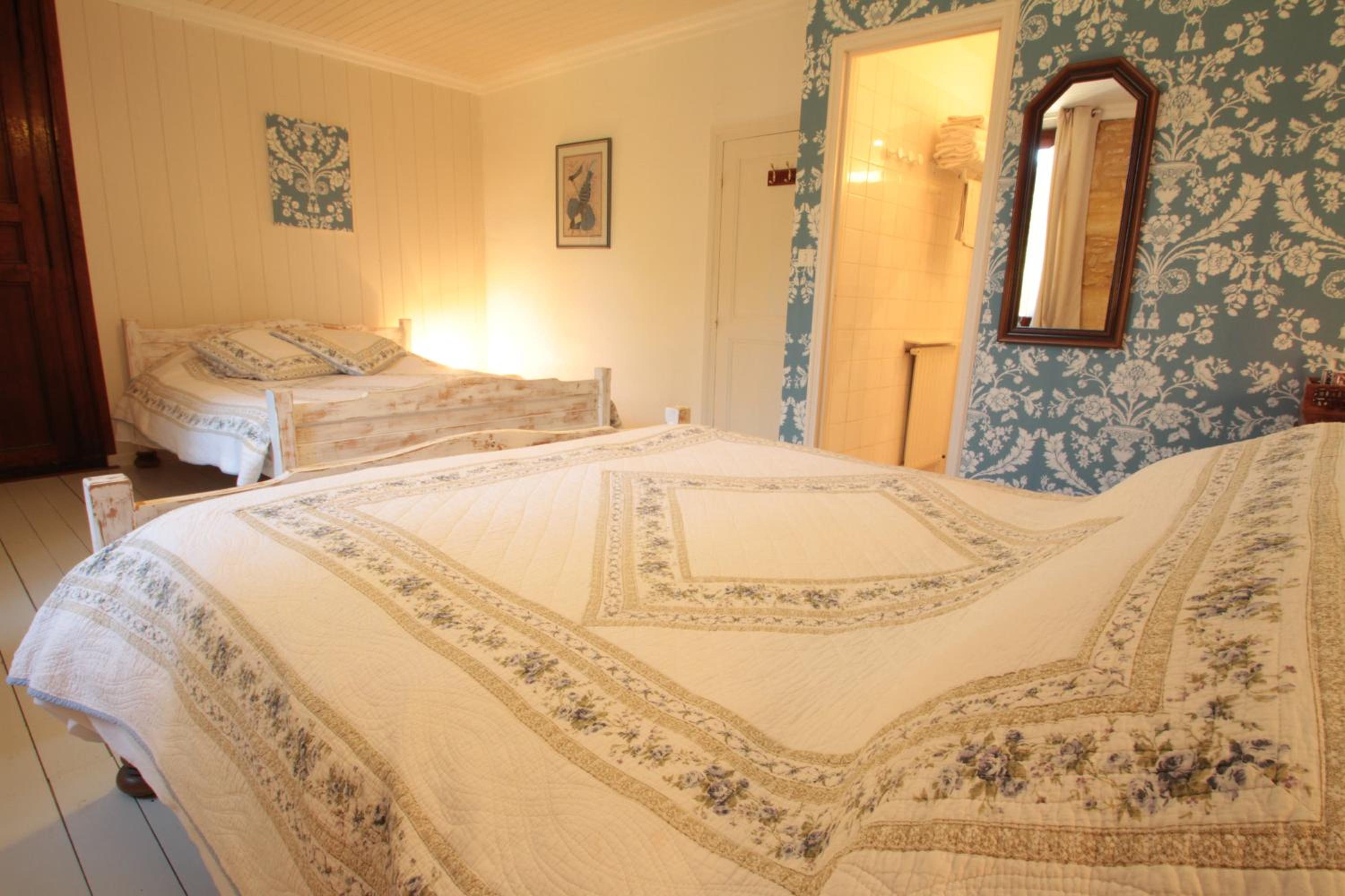 Le Chevrefeuille chambres d'hotes et gîtes de charme
