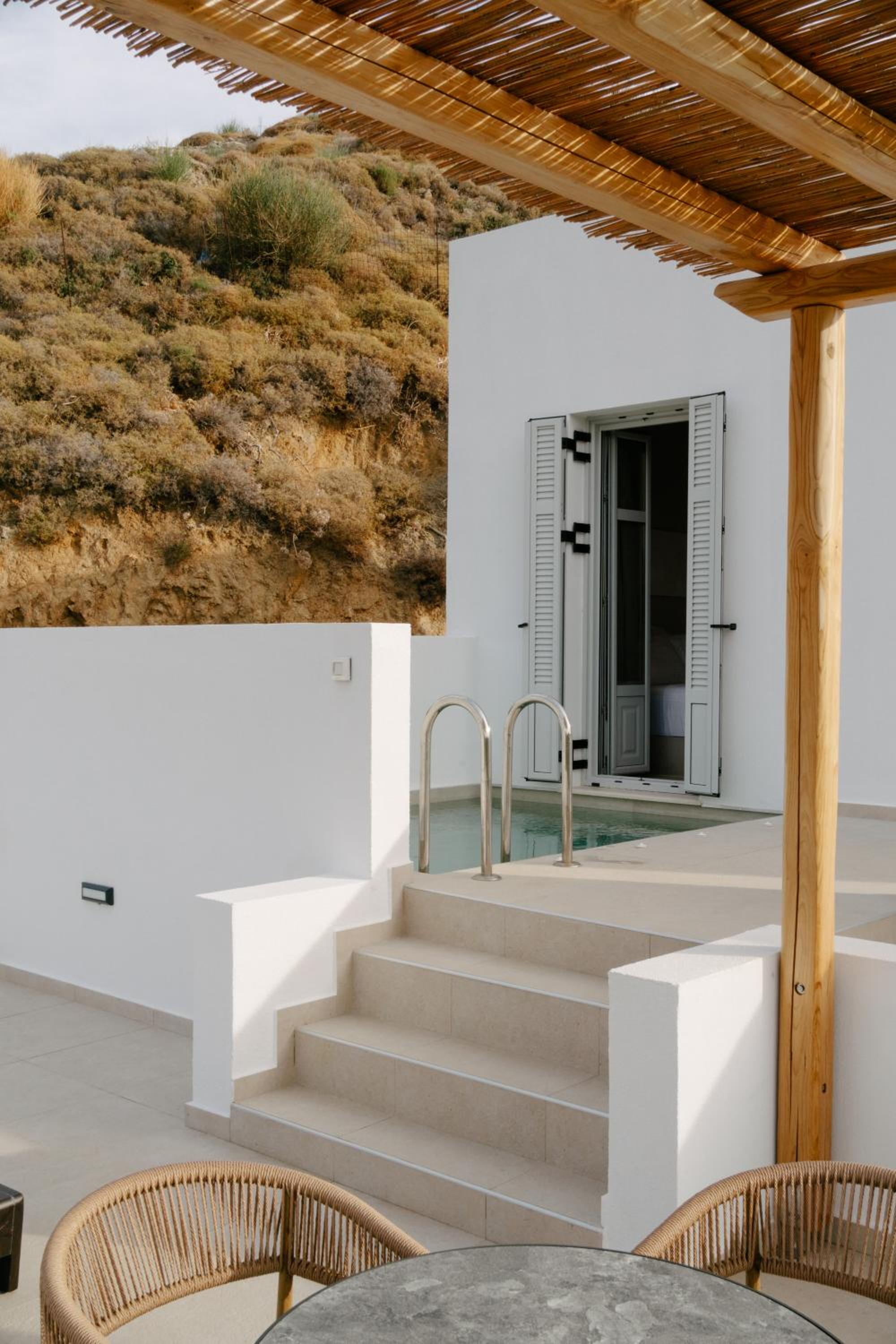 Pnoes Skyros