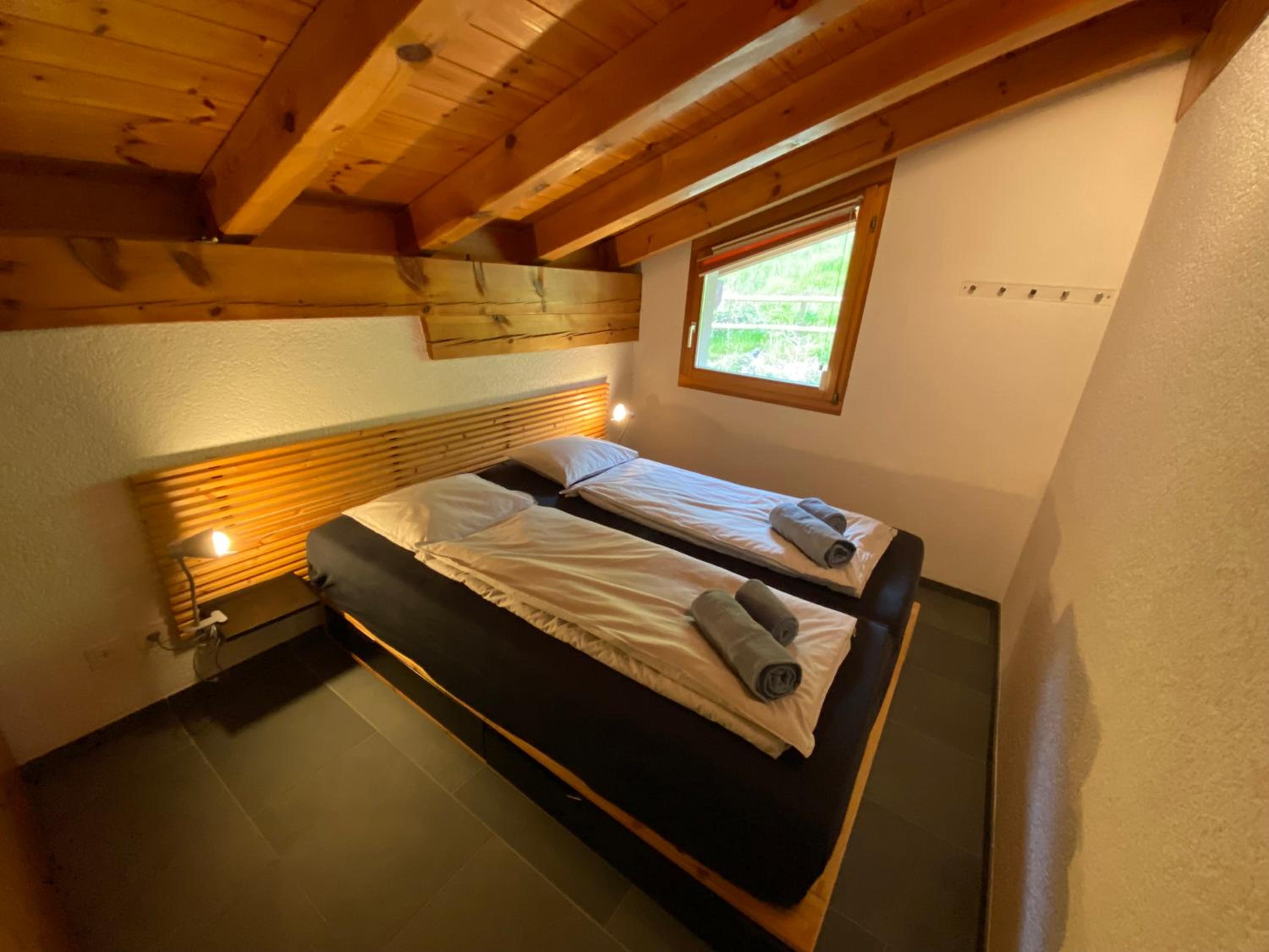 Casa Ansiel - 2.5 Zimmer Ferienwohnung am Sonnenhang von Falera